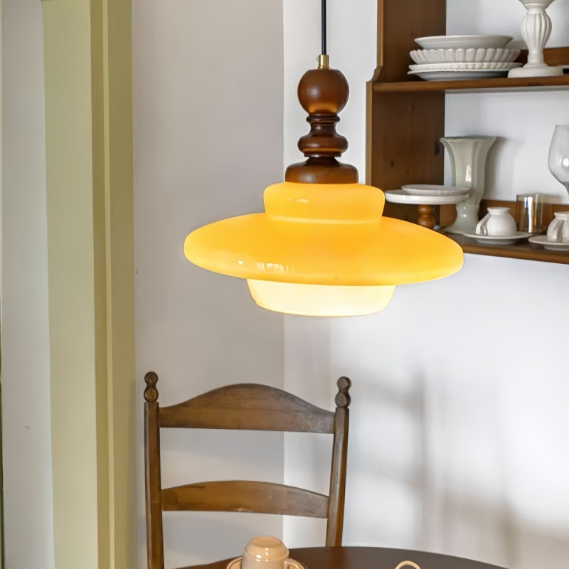 Middeleeuwse crèmekleurige glazen hanglamp HL494