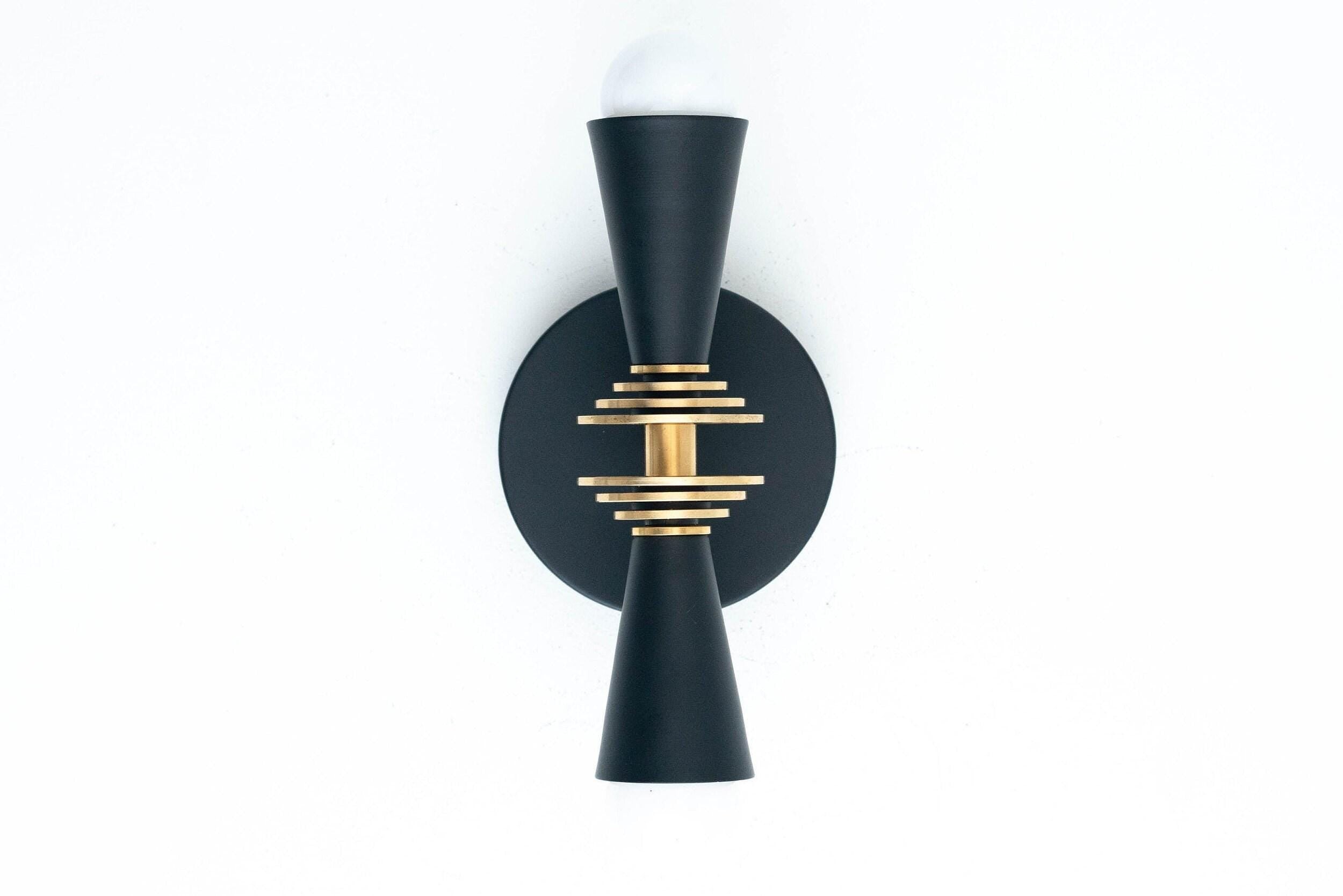 Pyralis Cone Art Deco Wandlamp - Multi-directionele wandlamp voor wastafel of muur HL1707