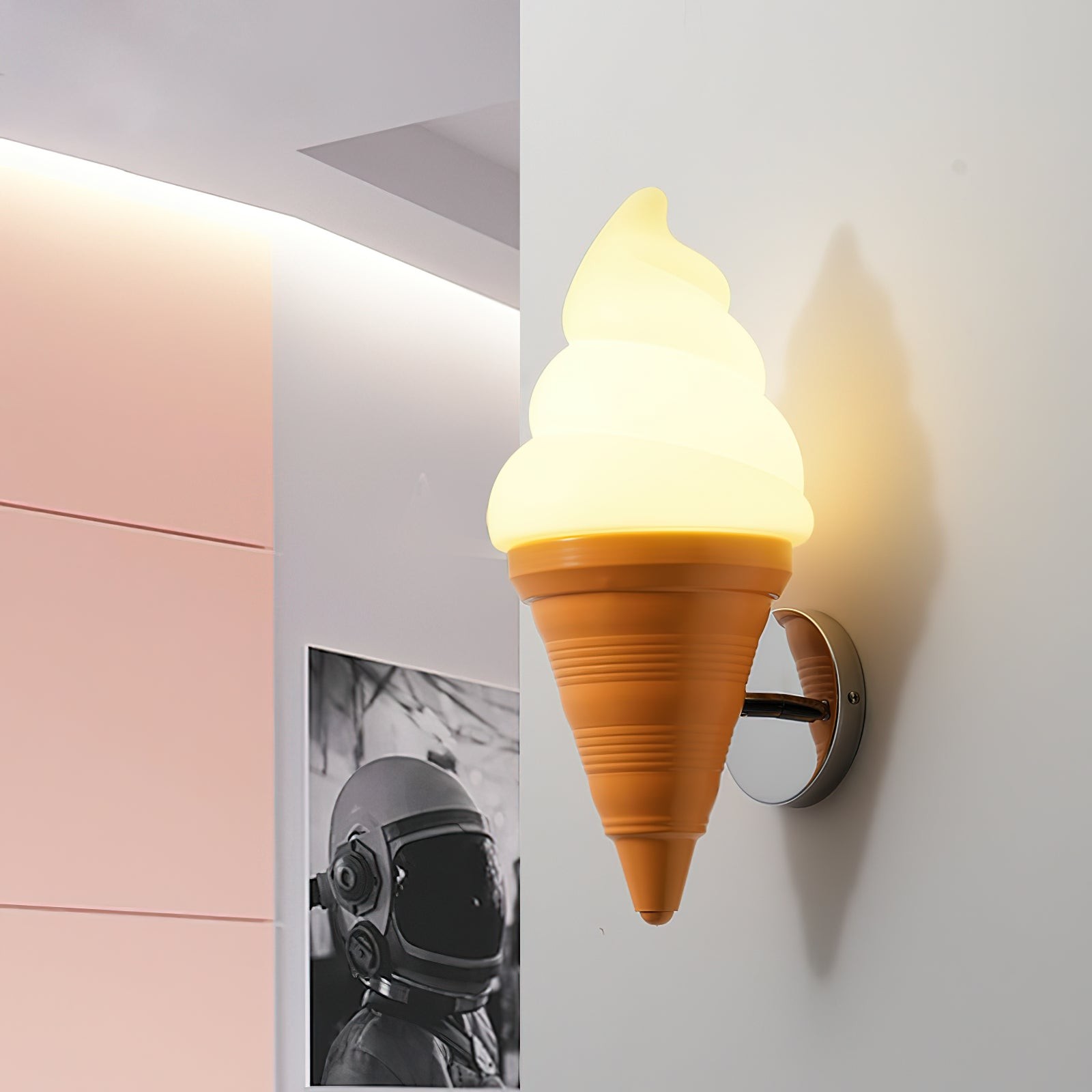 Eenvoudige ijsjeswandlamp HL1186