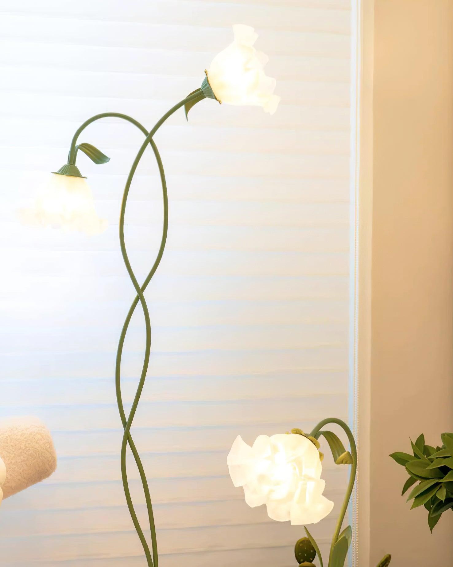 Creatieve multi-kops wikkelbloemvormige vloerlamp HL403
