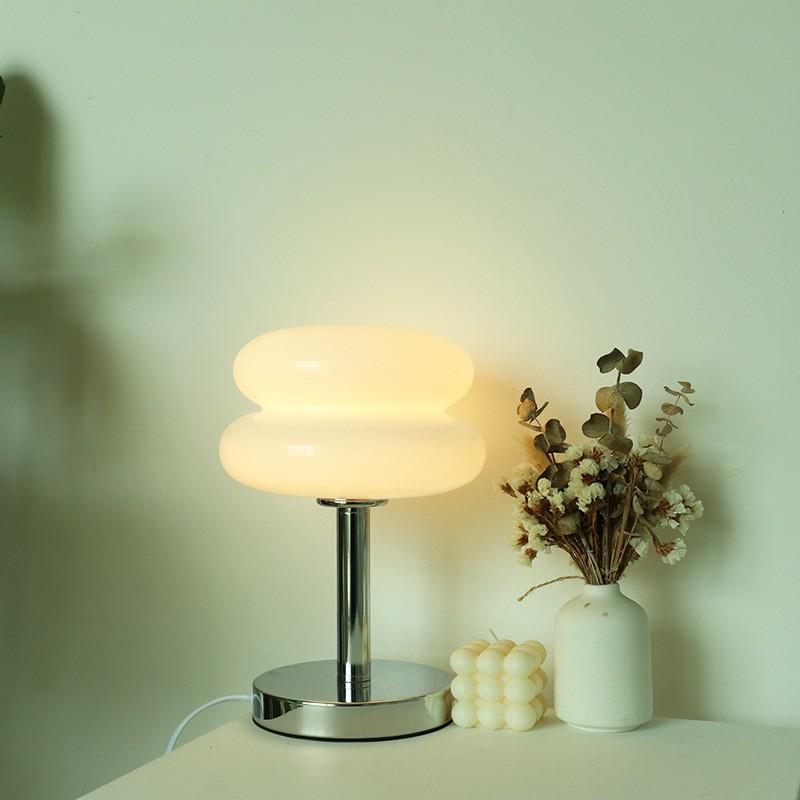 Bauhaus Dubbele Glazen Tafellamp - Sculpturale Gelaagde Nachtlamp voor Slaapkamer en Bureau HL22