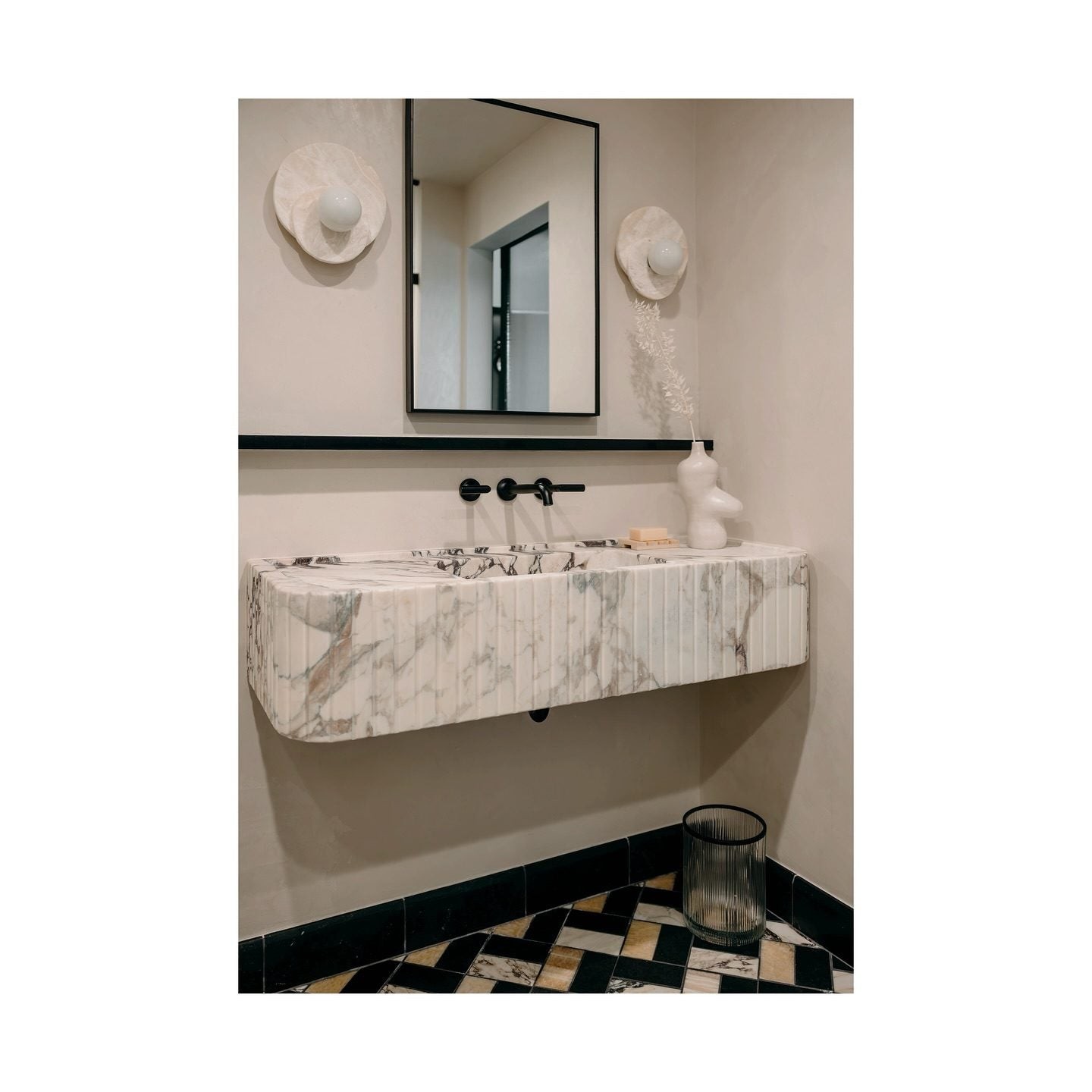 Astr Stone wandlamp HL3114