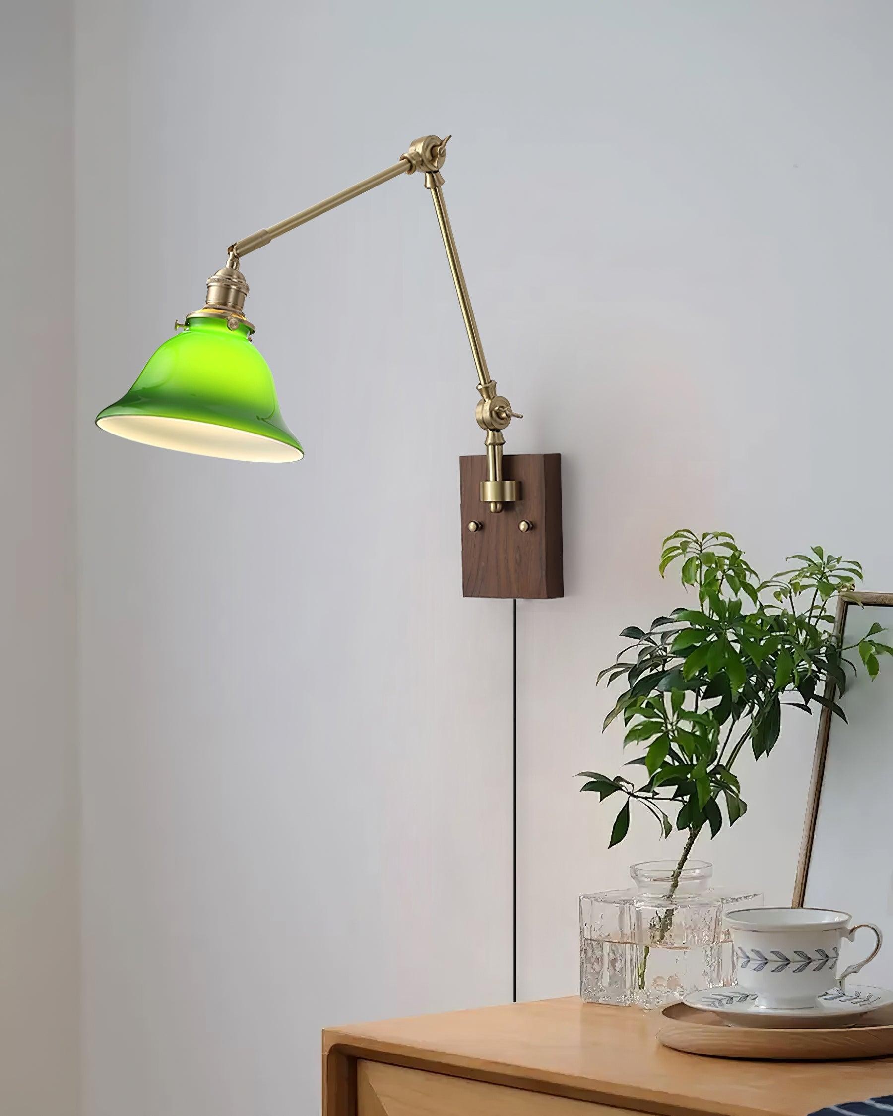 Banker Swing Arm Plug In Wandlamp HL369
