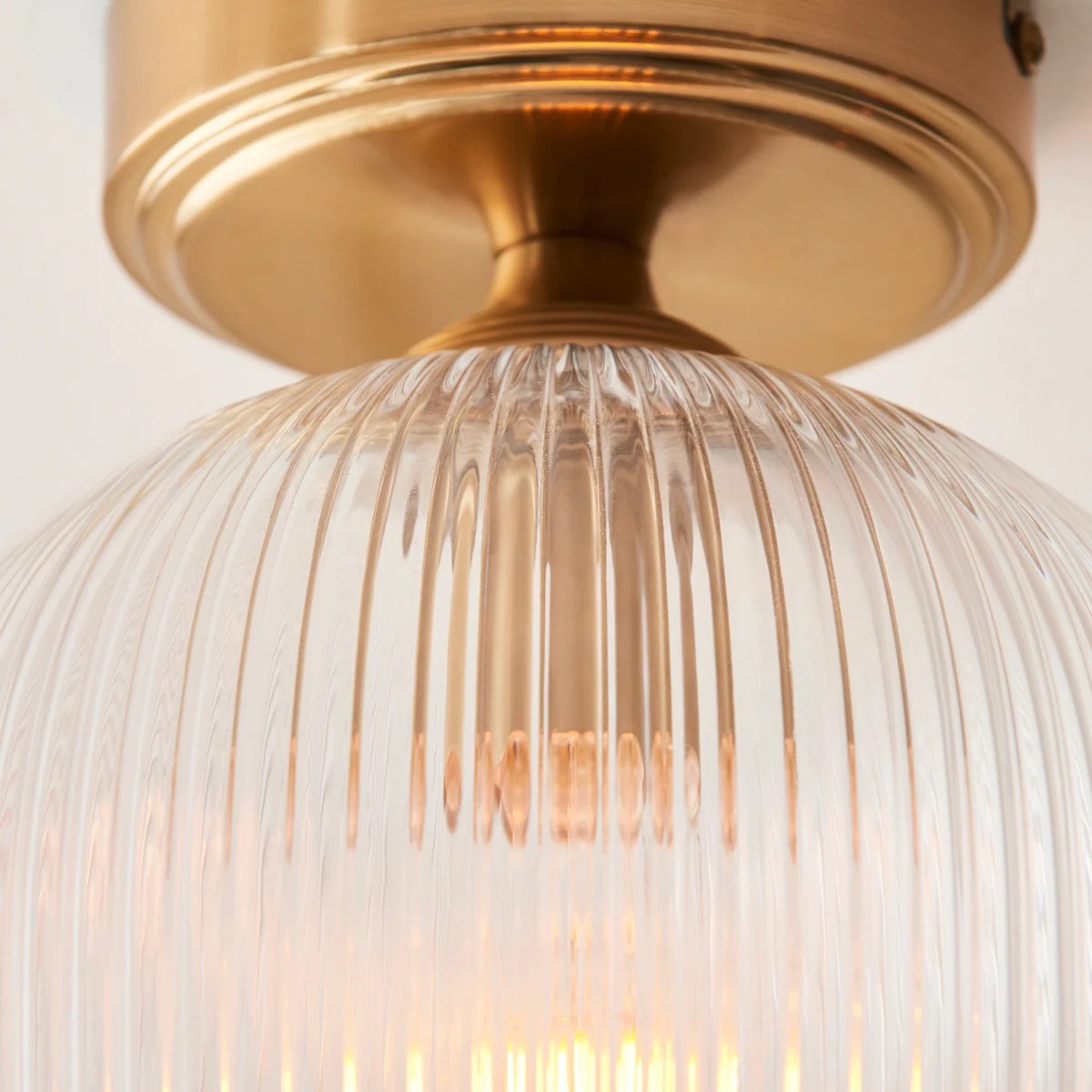 Brazara Dome Plafondlamp - Industriële geribbelde en heldere glazen kap voor de woonkamer HL2119