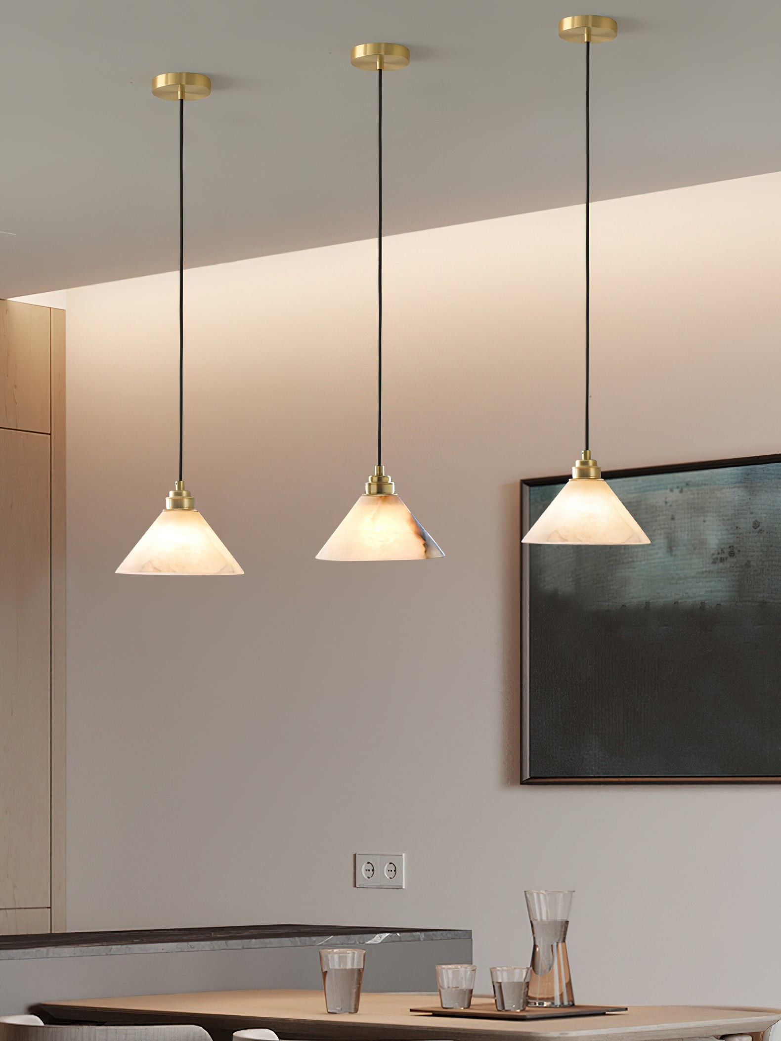 Conische messing albasten hanglamp HL2978
