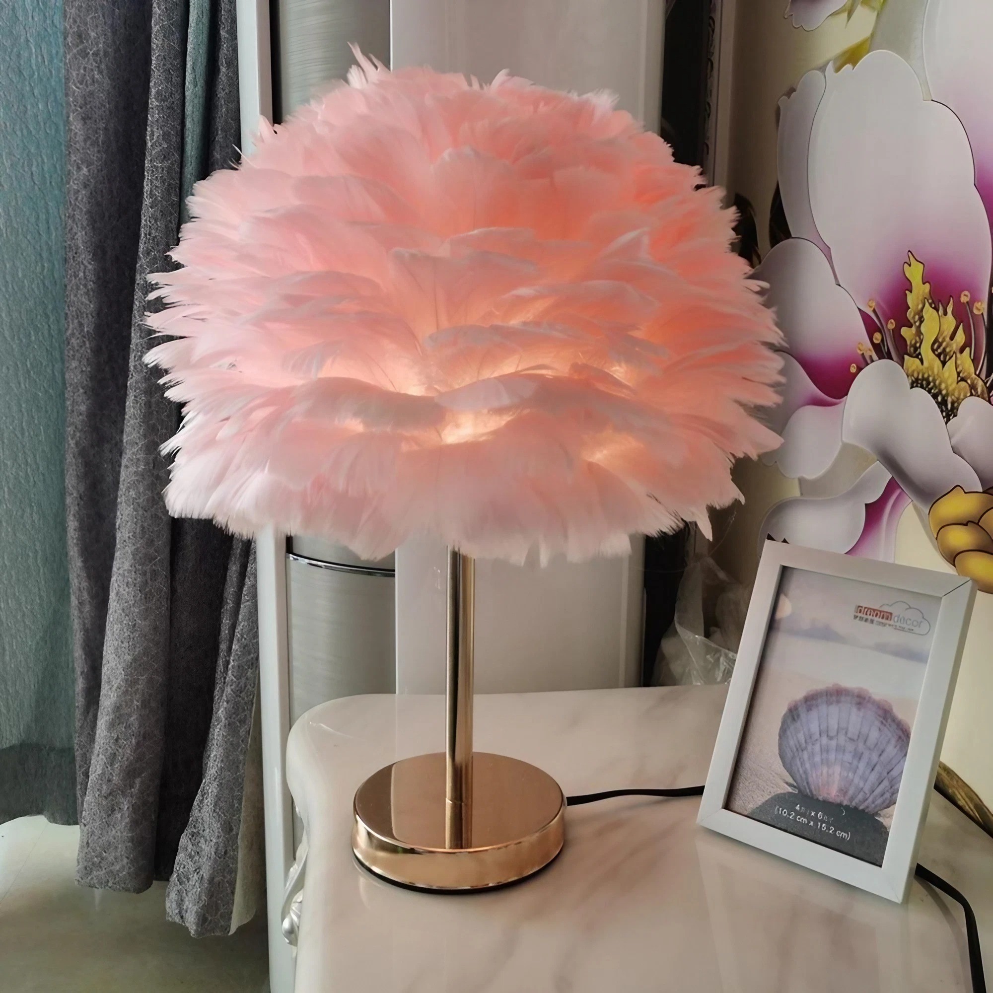 Moderne pluizige Feather tafellamp voor slaapkamer HL09