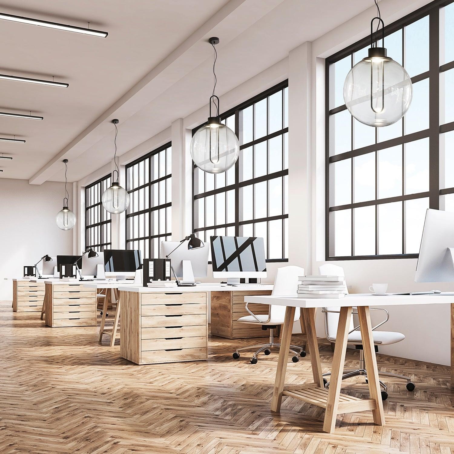 Hanglamp in bolvorm van helder glas HL651