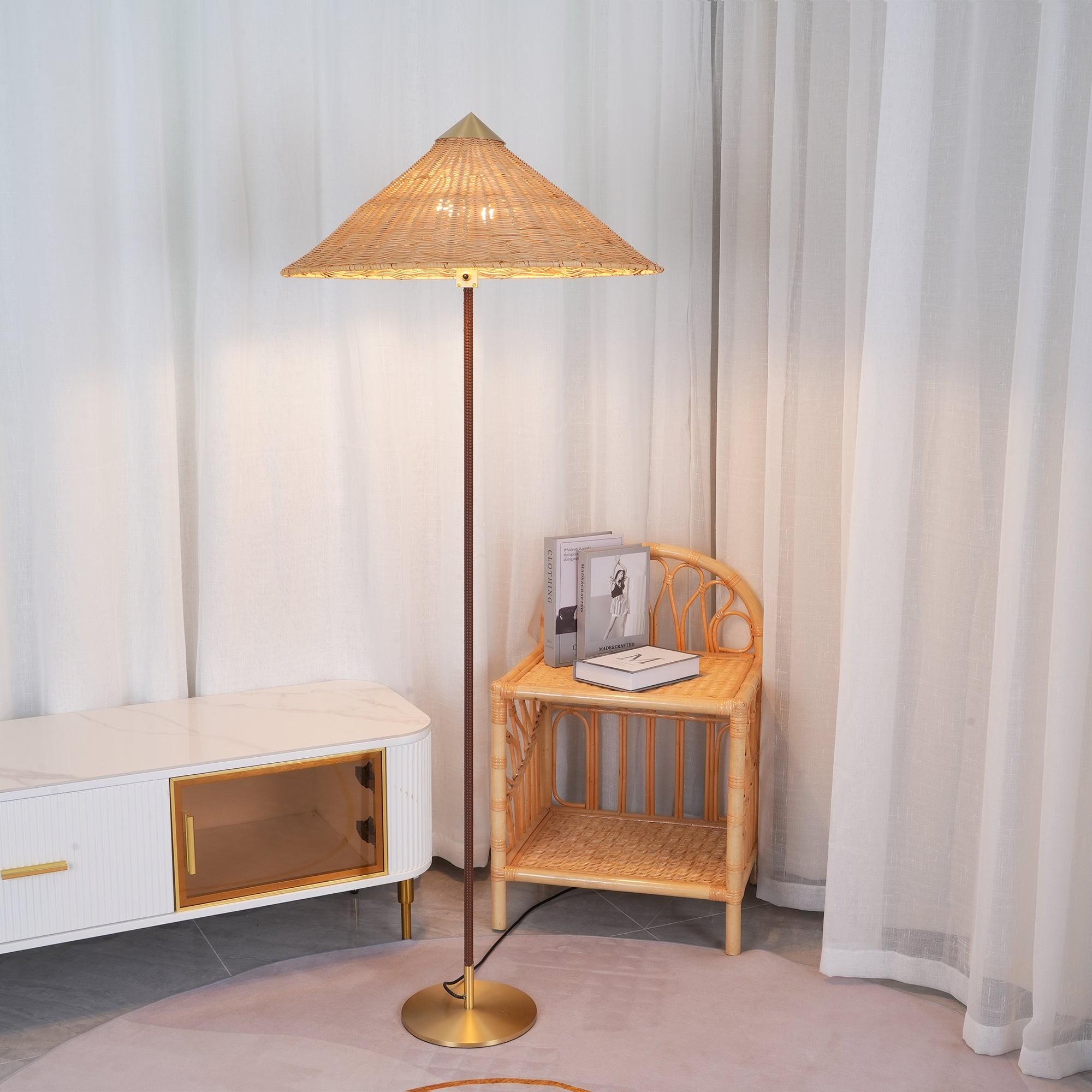 Chinese Hoed Staande Lamp HL1142