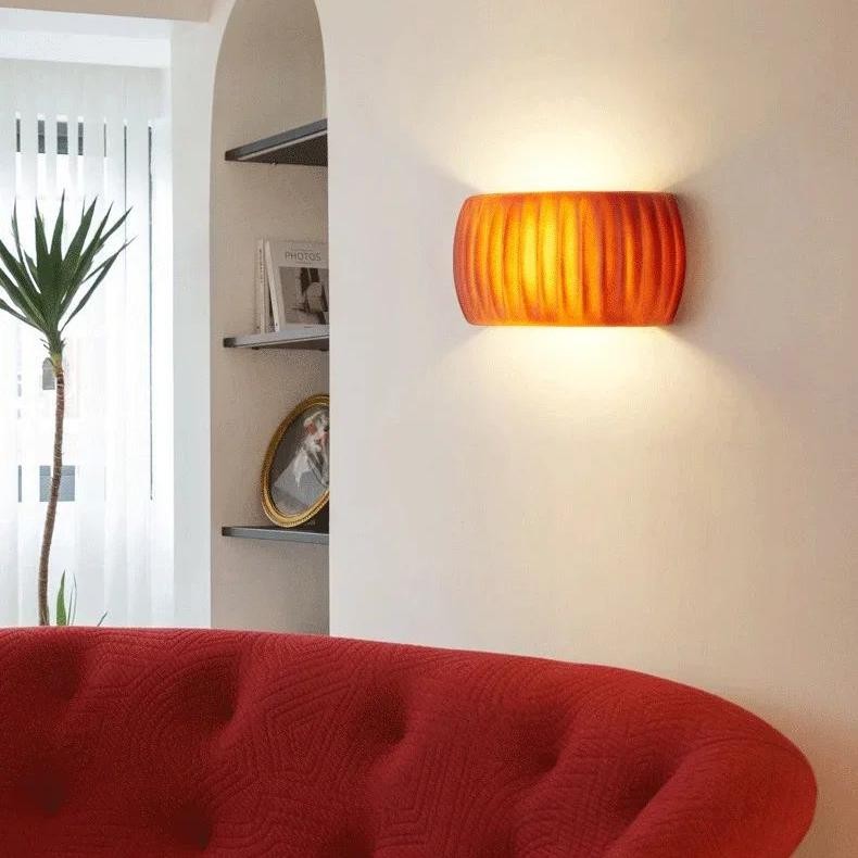 Moderne art deco hars geribbelde wandkandelaar HL225
