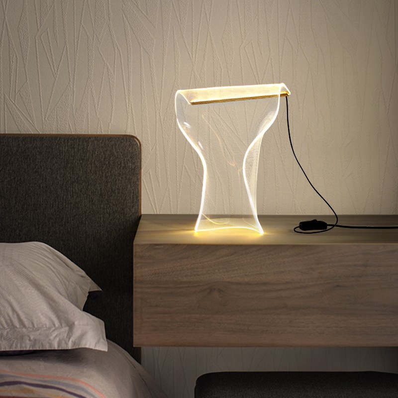 GWEILO Creatieve Onregelmatige Transparante Tafellamp