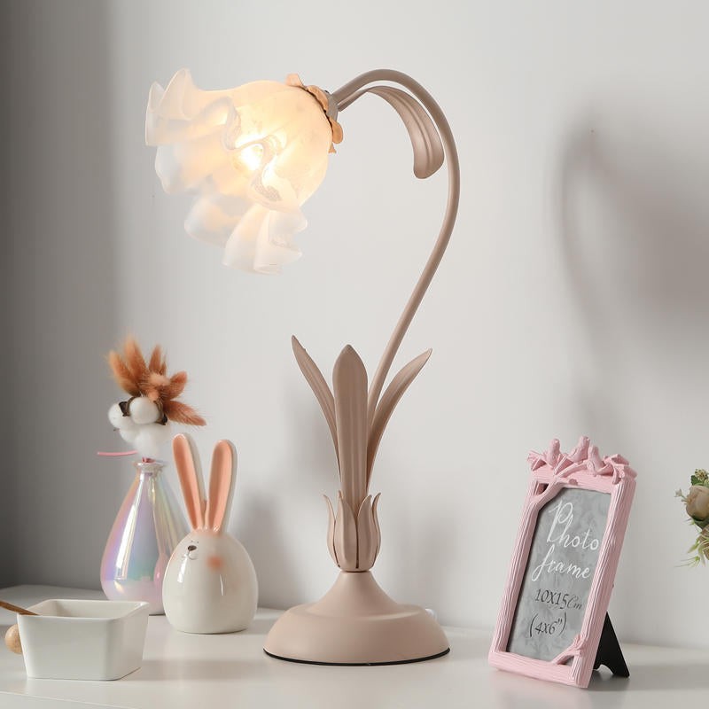 Nordic Lily Flower Tafellamp HL83