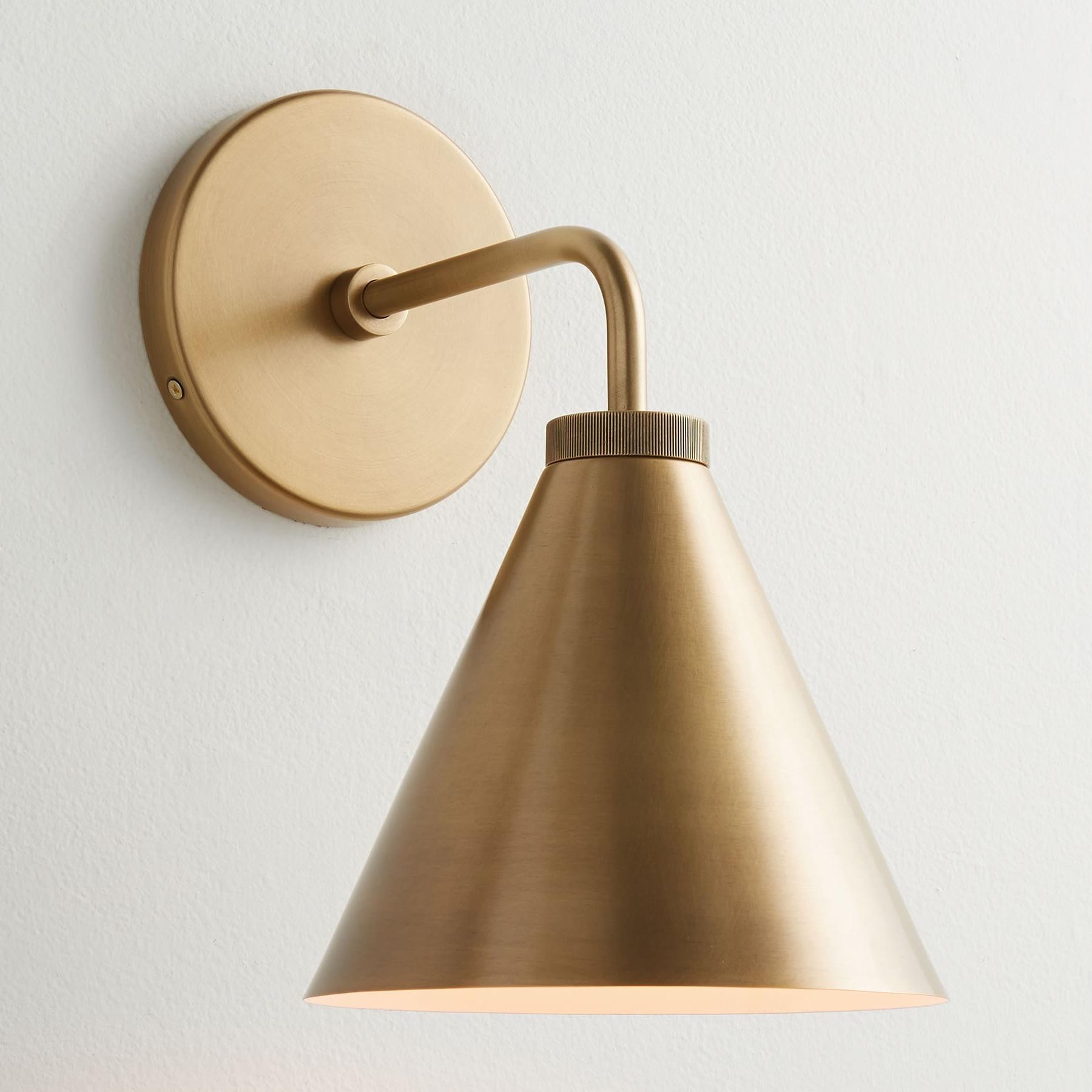 Retro metalen kegelvormige wandlamp HL969