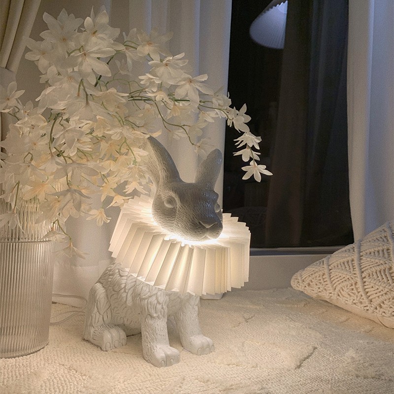 Moderne Witte Konijn Creatieve Hars Tafellamp