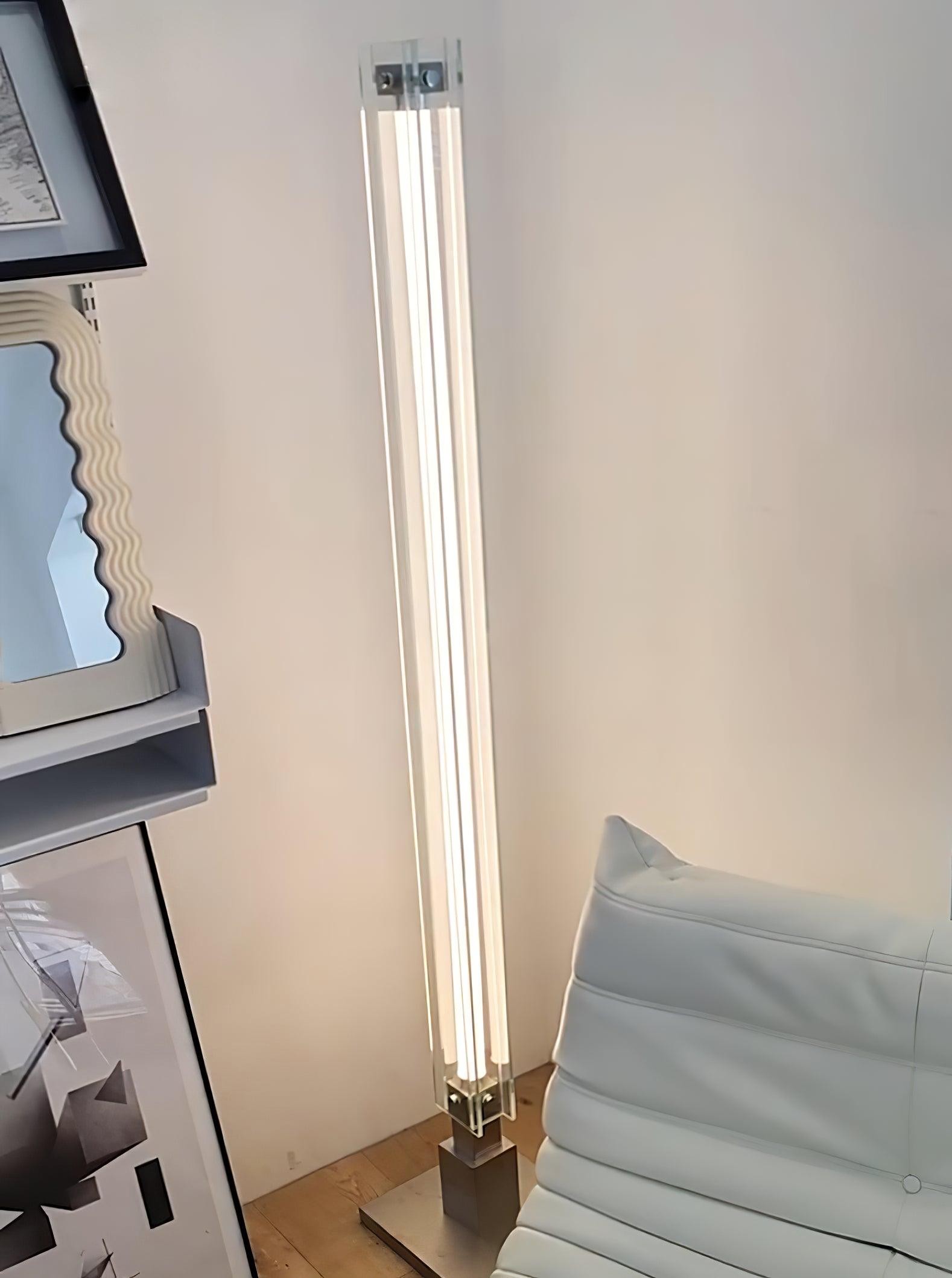 Minimalistische glazen vloerlamp in industriële stijl HL968