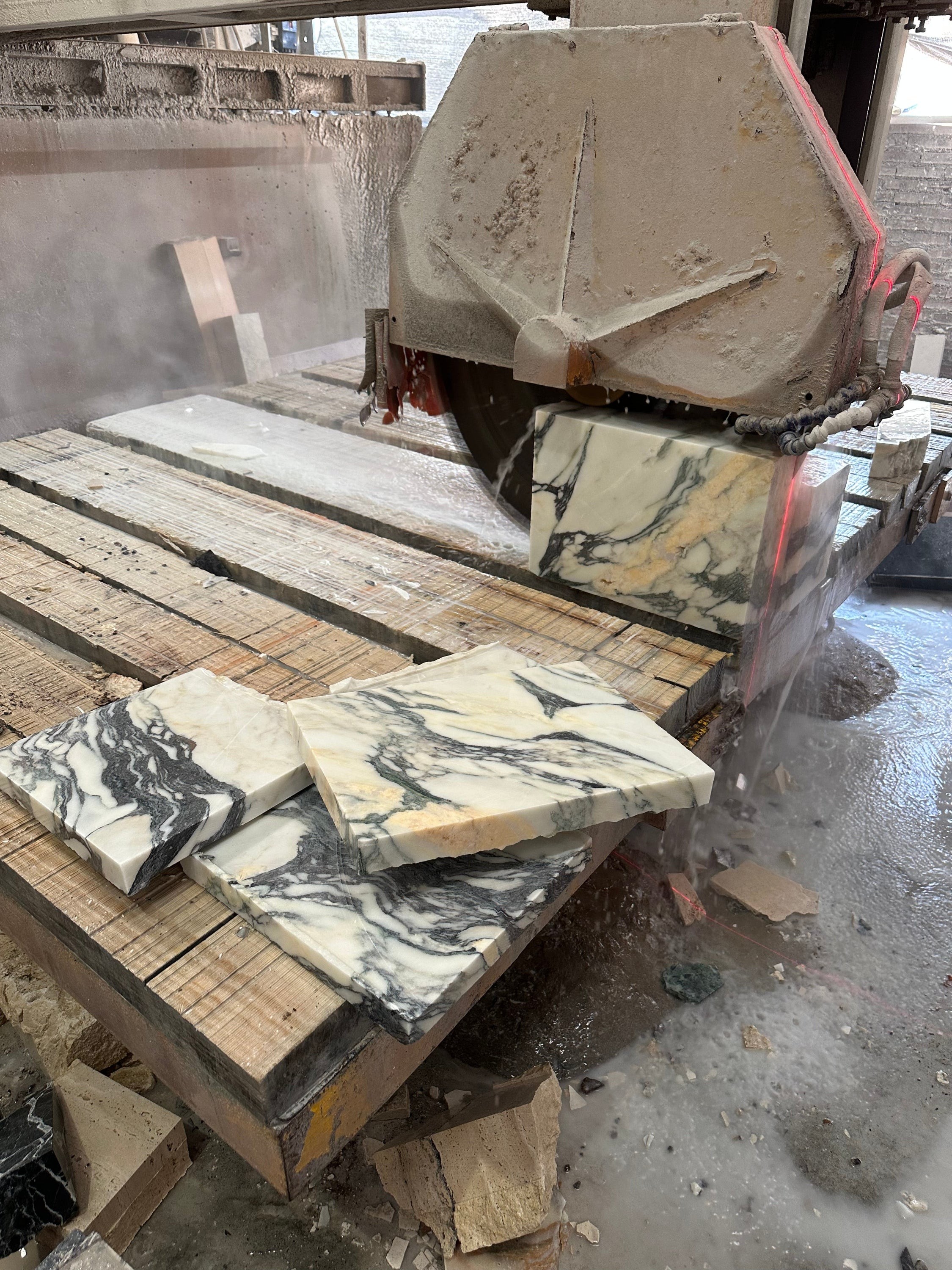 Marmeren pilaar tafellamp HL3120