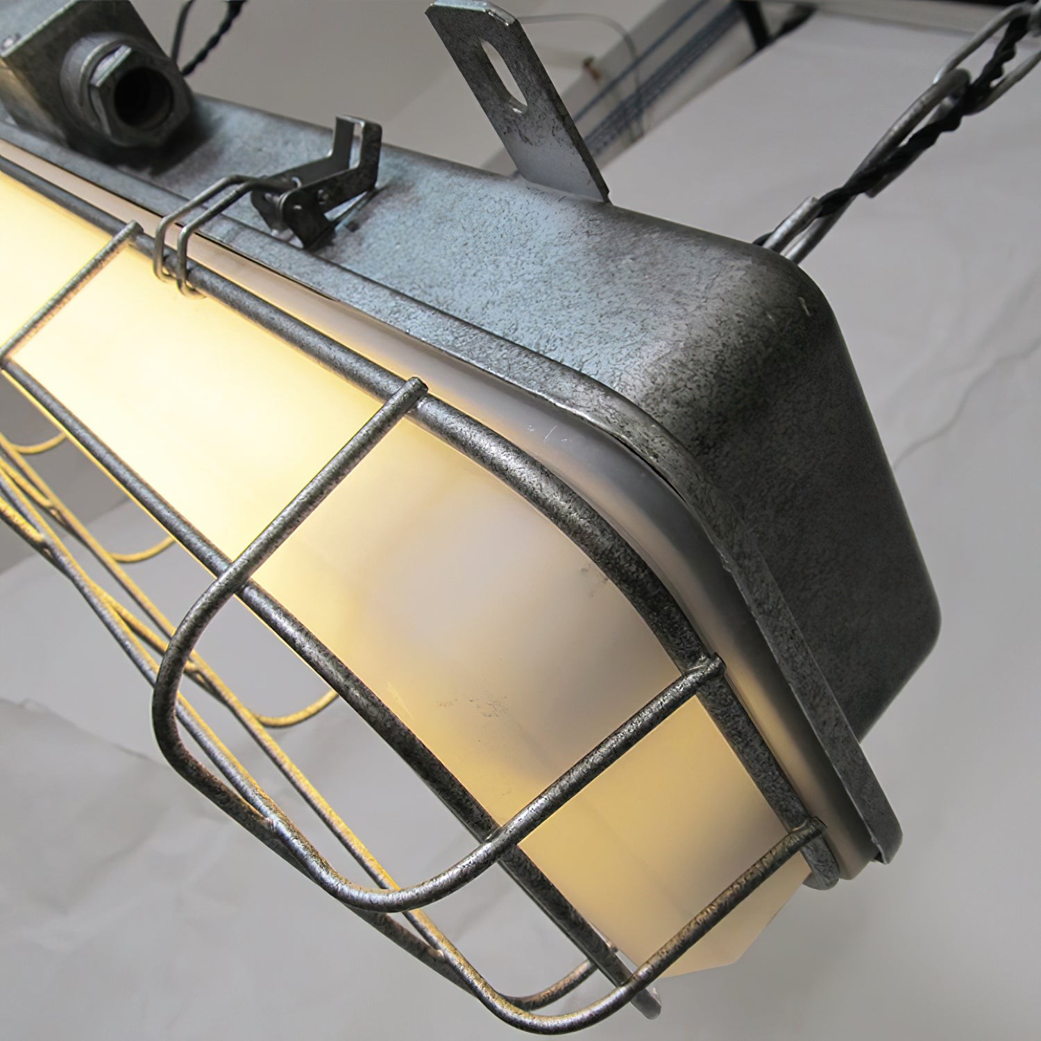 Hanglamp HL3035 in de vorm van een papje