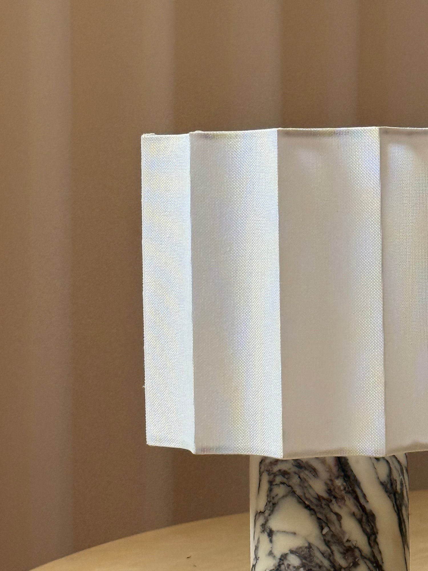 Valli tafellamp (met ingebouwde batterij) HL3221