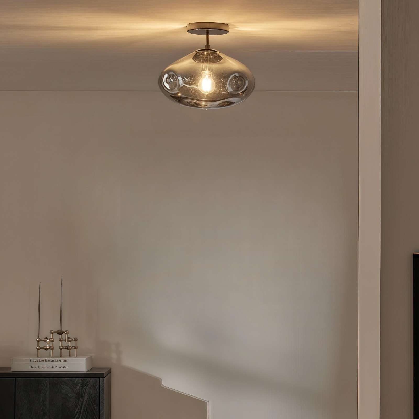 Moderne plafondlamp van chroomspiegelglas - minimalistische stijl voor woonkamer HL1054