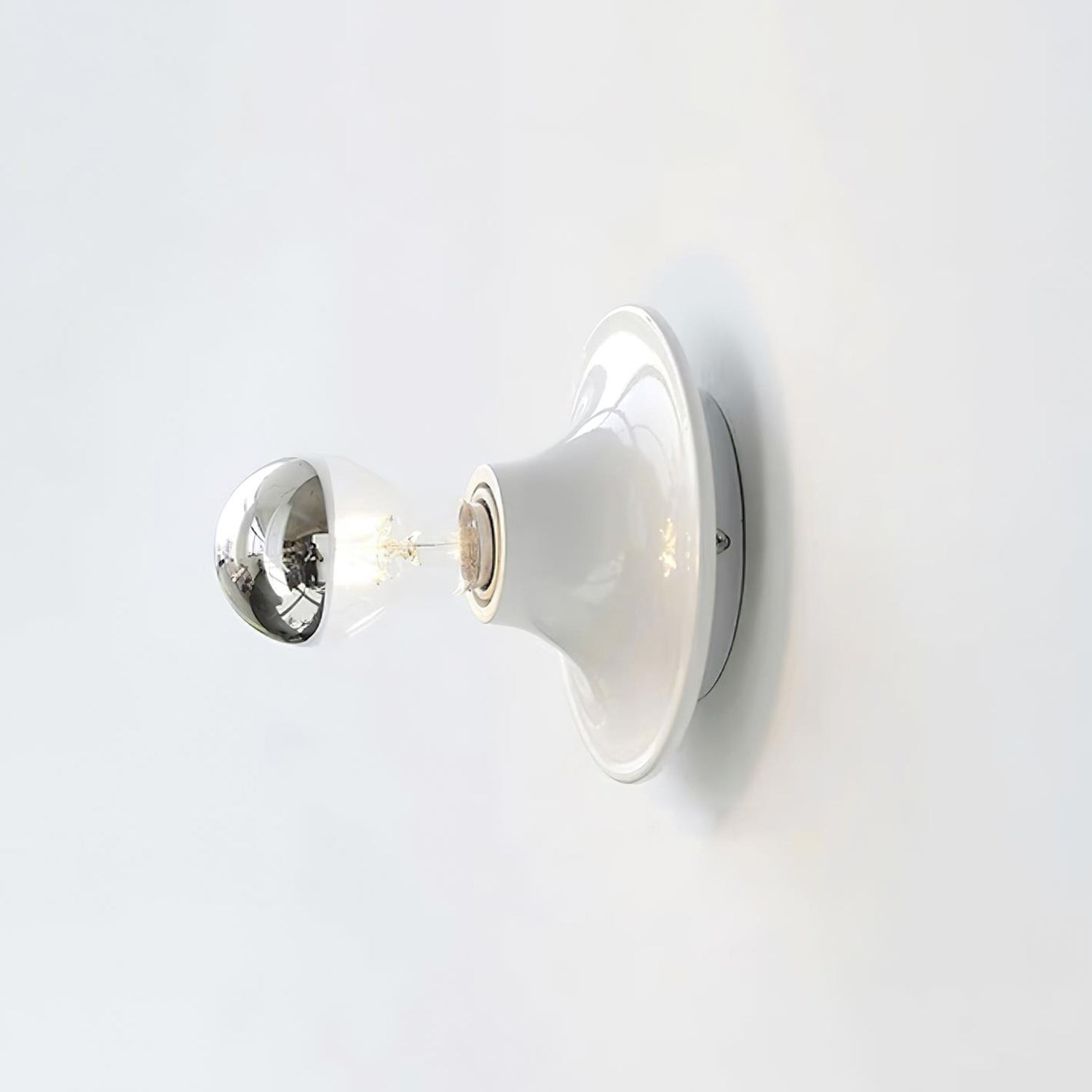 Radiora wandlamp HL2710