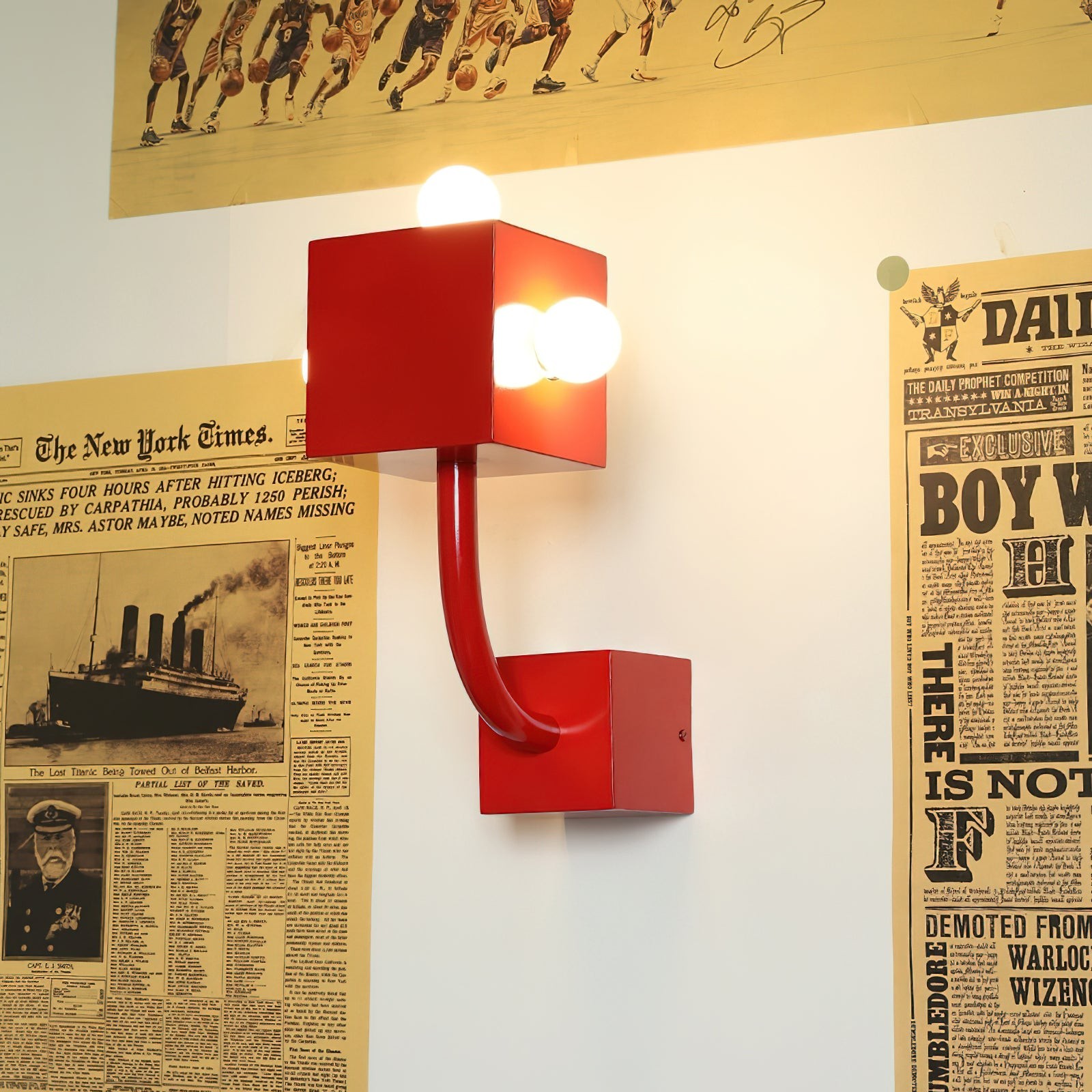 Rode kubus metalen wandlamp HL792