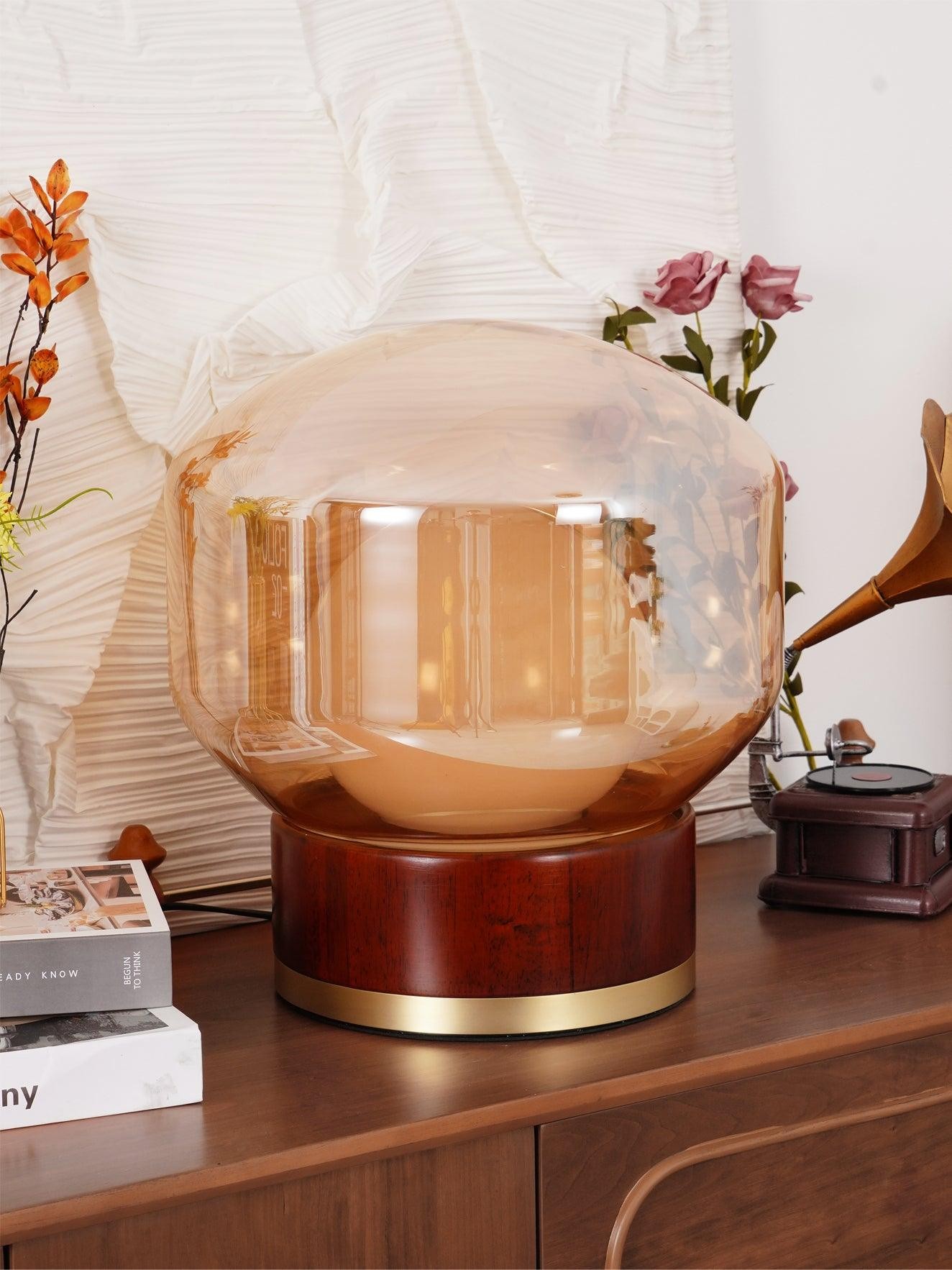 Eenvoudige creatieve houten bol tafellamp HL779