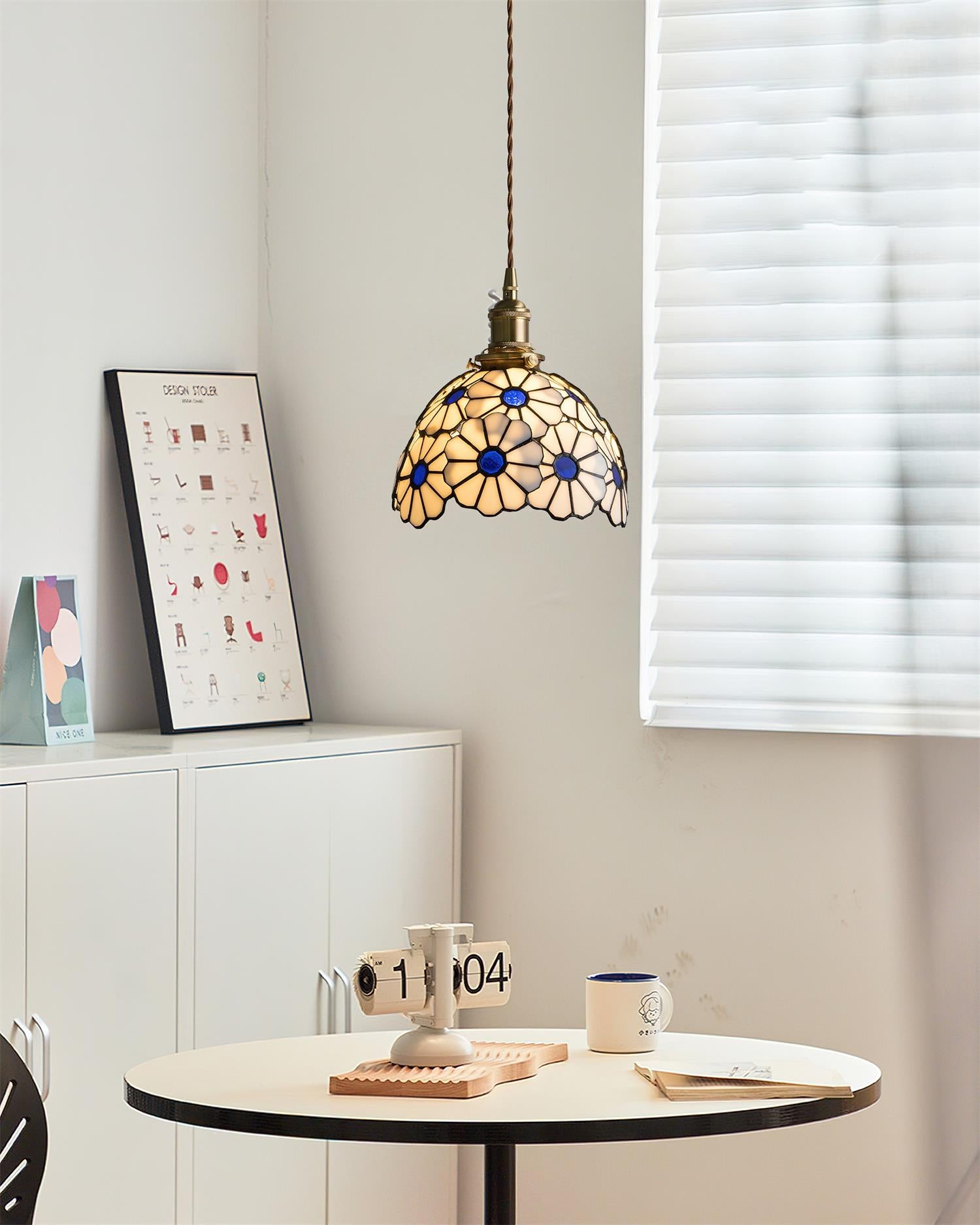 Suka Floral Plug In Pendant Lamp HL2685