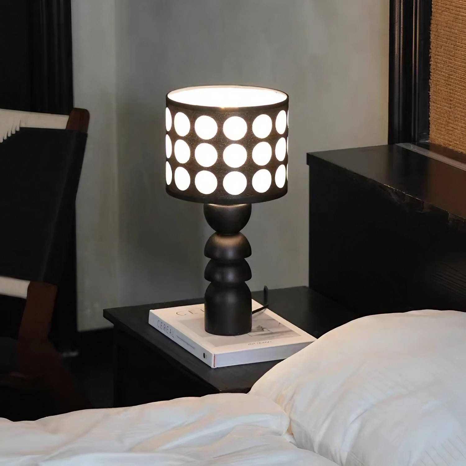 Vintage houten tafellamp - Staande lamp met stippenpatroon voor de slaapkamer HL1845