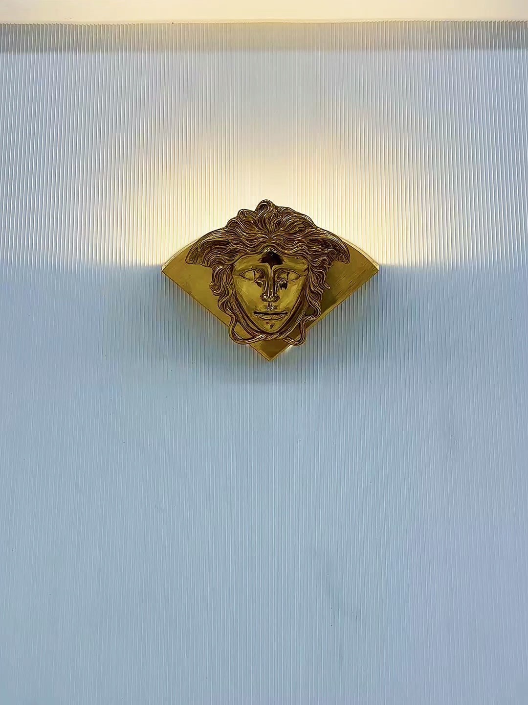 Sfinx messing wandlamp HL3297