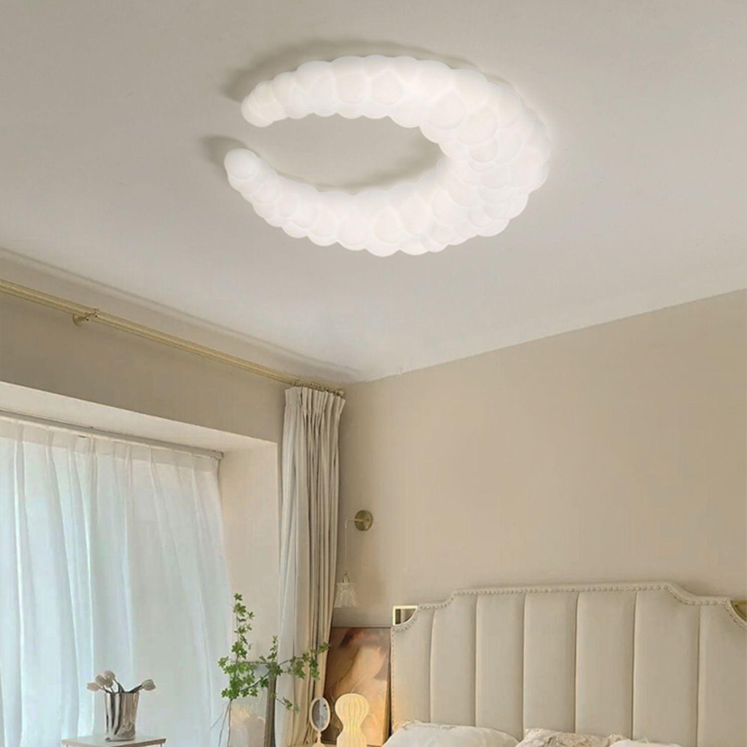 Crèmekleurige maanplafondlamp HL364