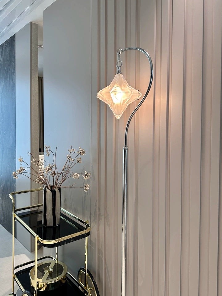 Art Deco Star vloerlamp - moderne staande lamp voor woonruimtes - Astris Orion HL1796