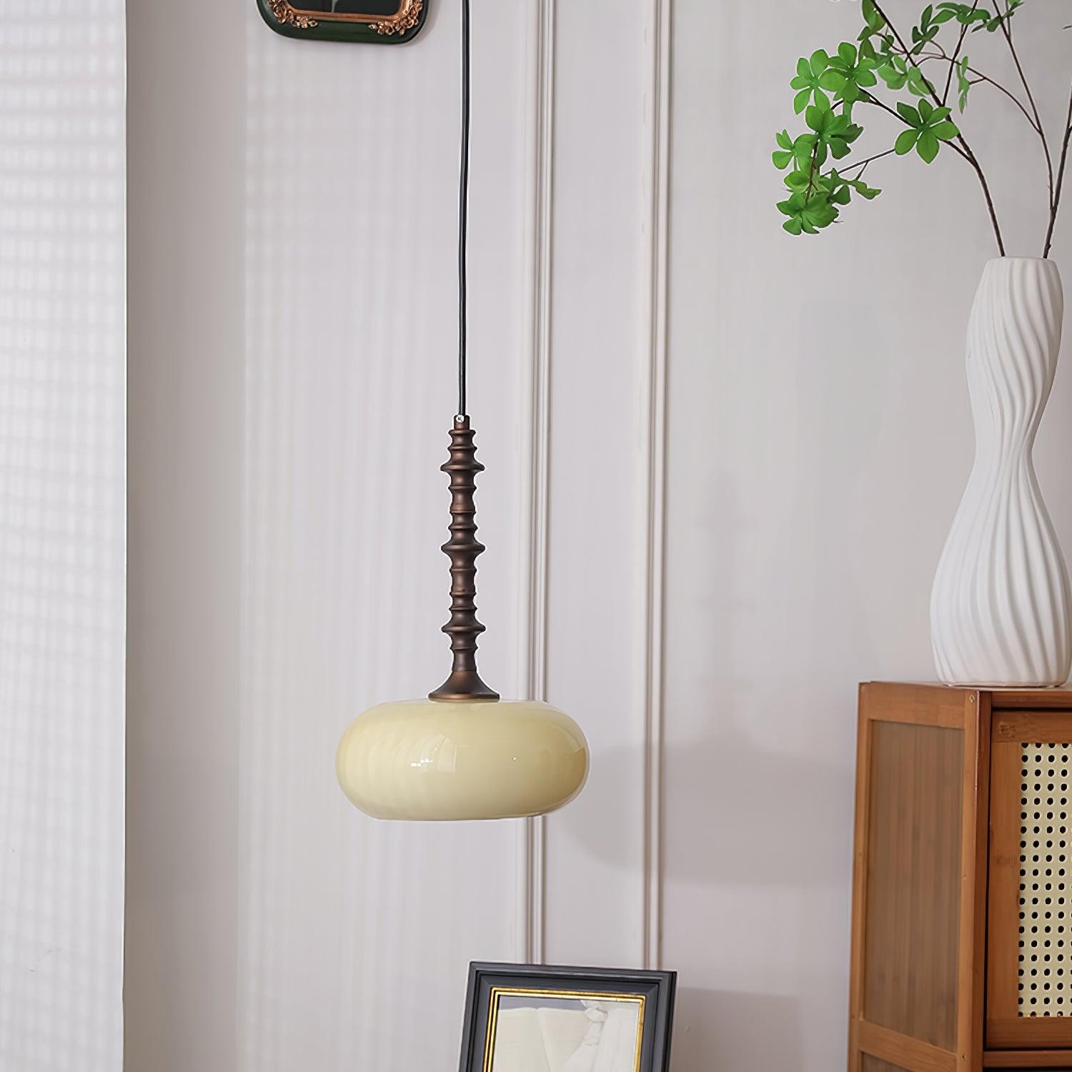 Moderne eenvoudige crèmekleurige gladde kleine hanglamp HL451