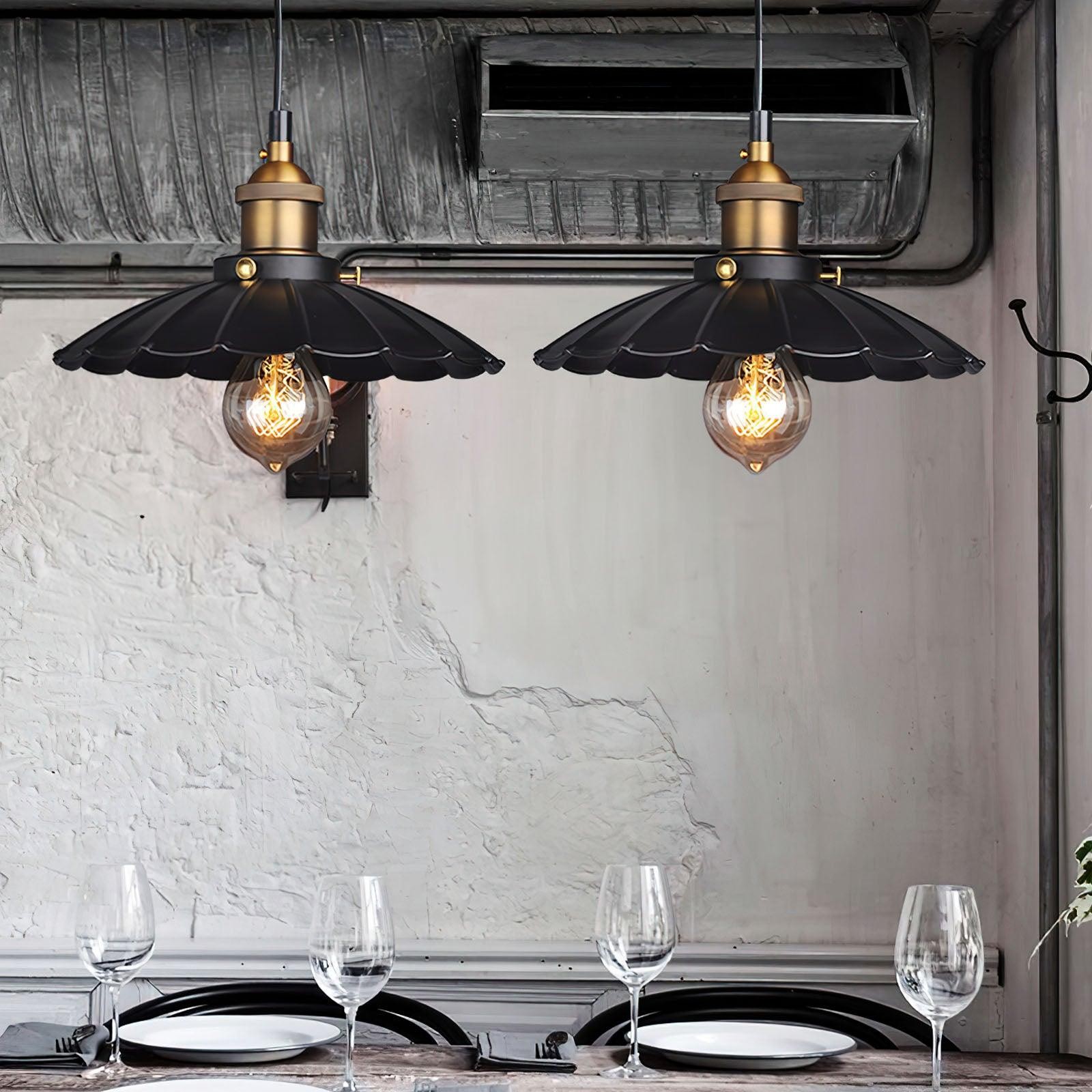 Hanglamp met zwarte rok HL2912