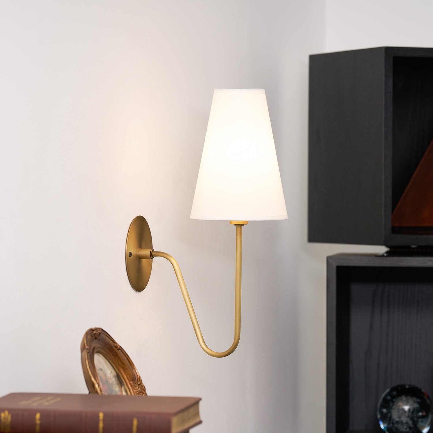 Scoop wandlamp HL3309