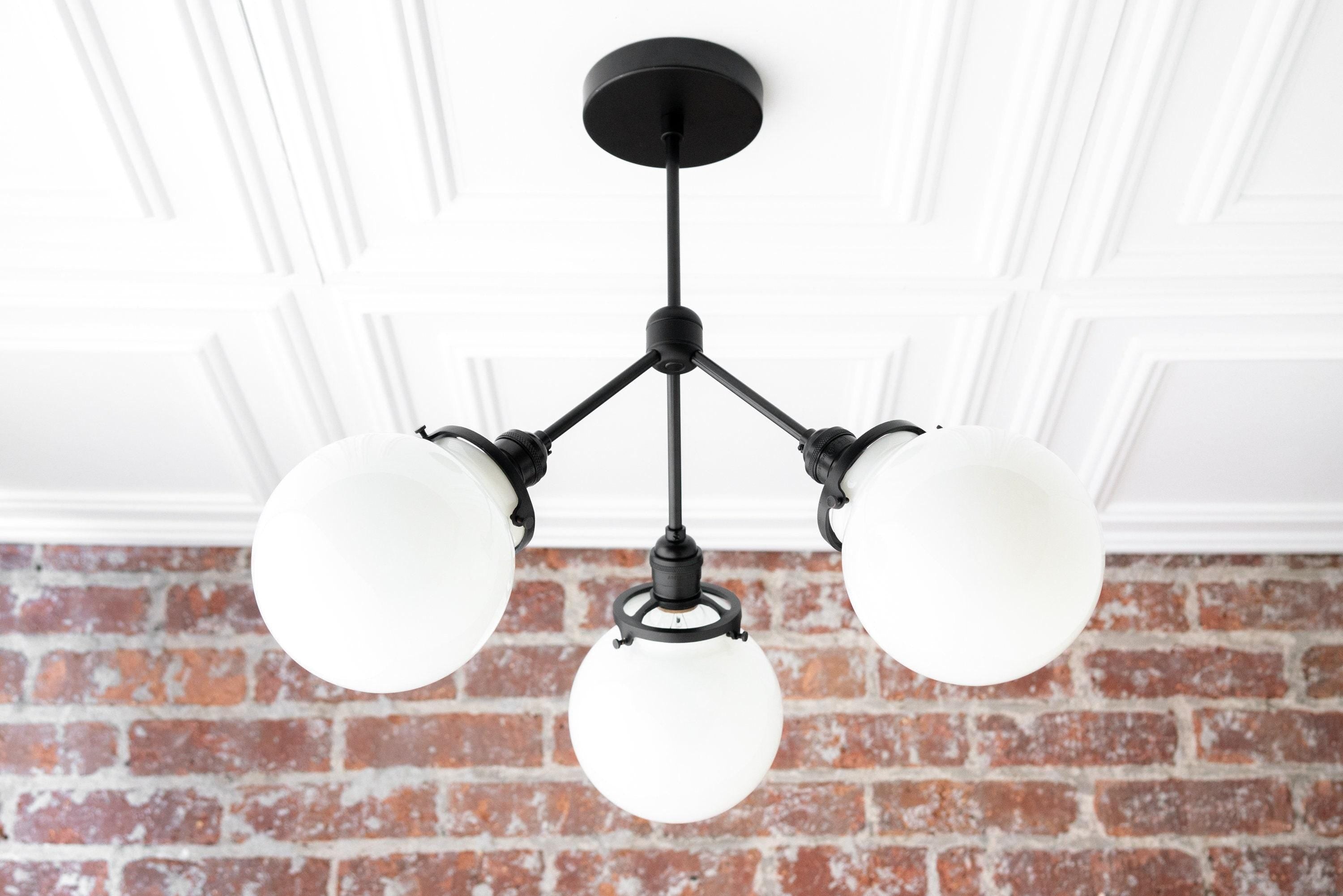 Glorica Glazen Kroonluchter - Messing Bolvormige Plafondlamp met Opaal Kap HL1692