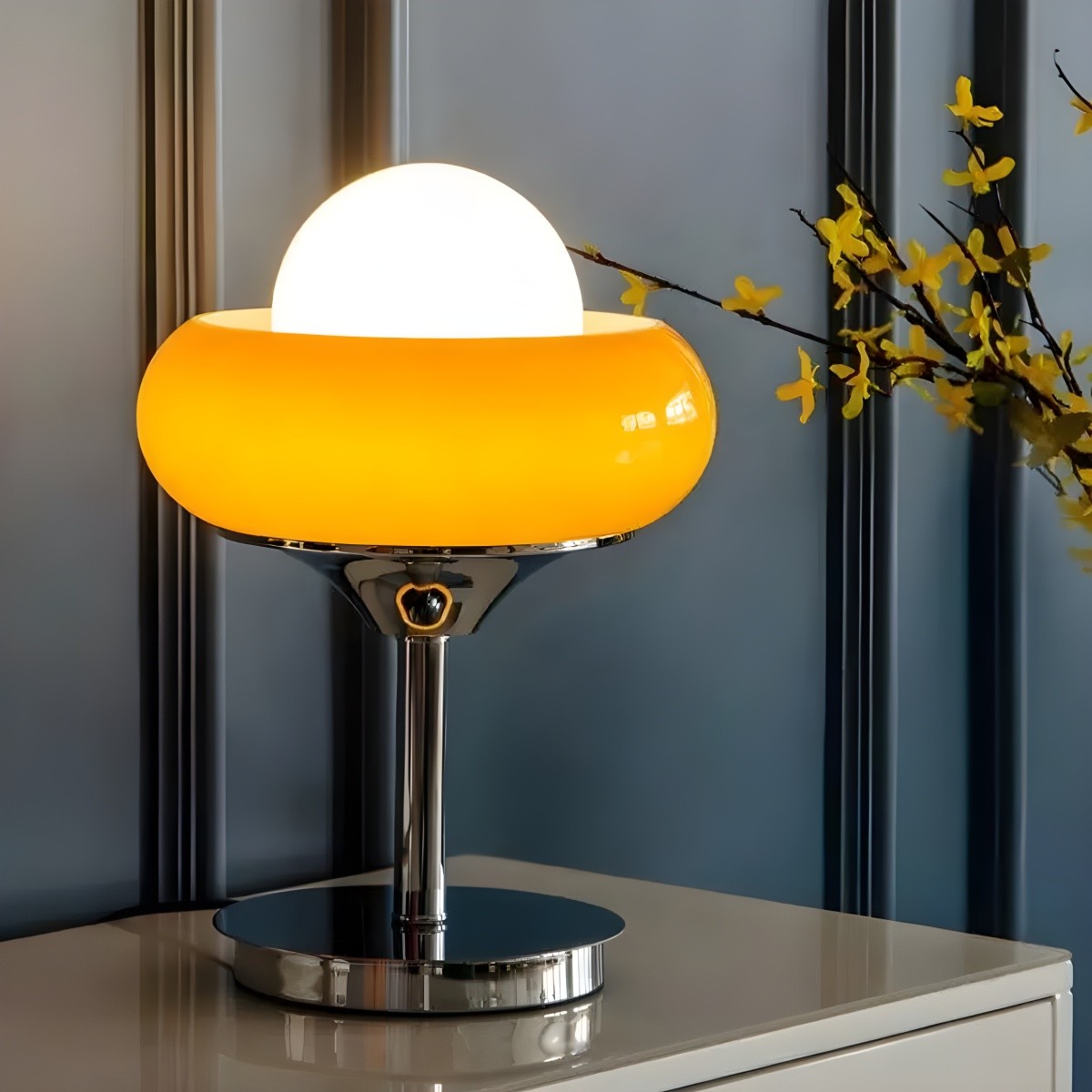 Bauhaus Eiertaart Tafellamp HL272