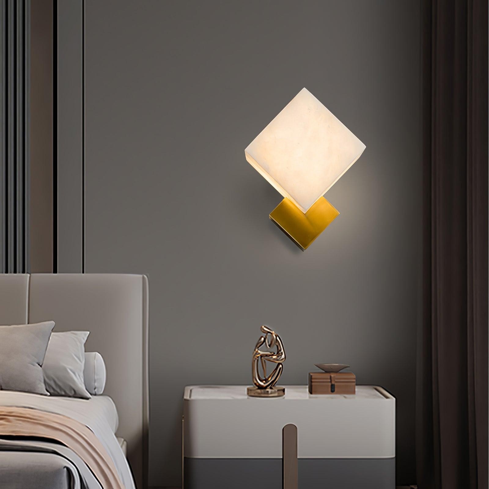 Blokvormige alabaster wandlamp HL2940