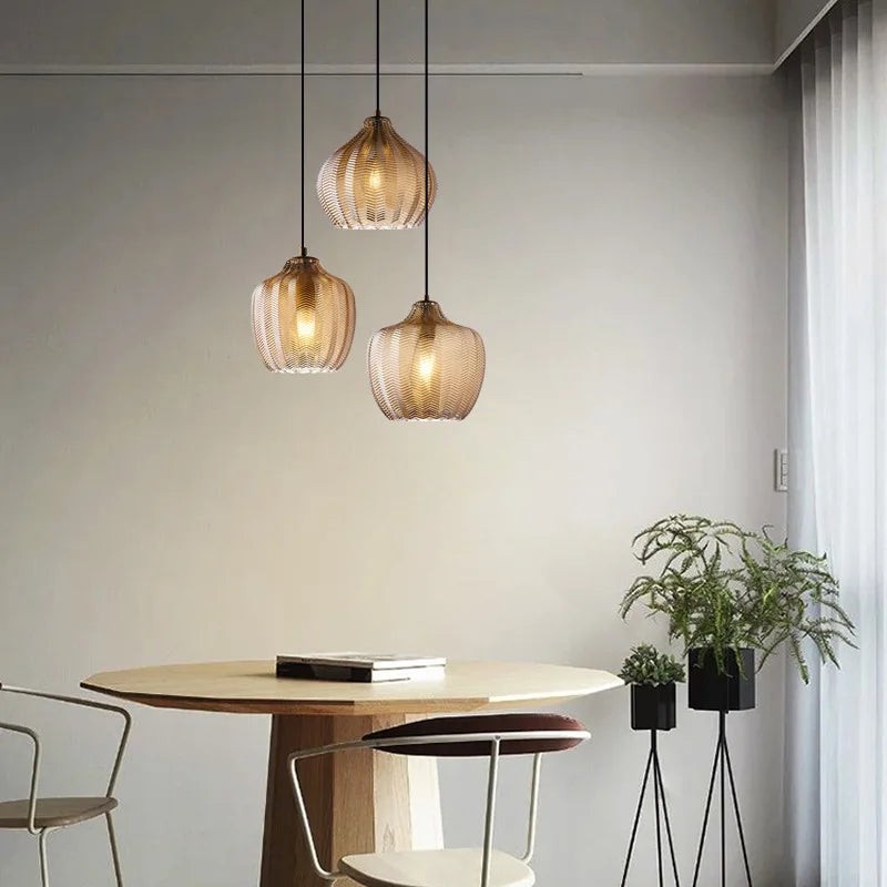 Hanglamp in golvend glas in Scandinavische stijl HL1242