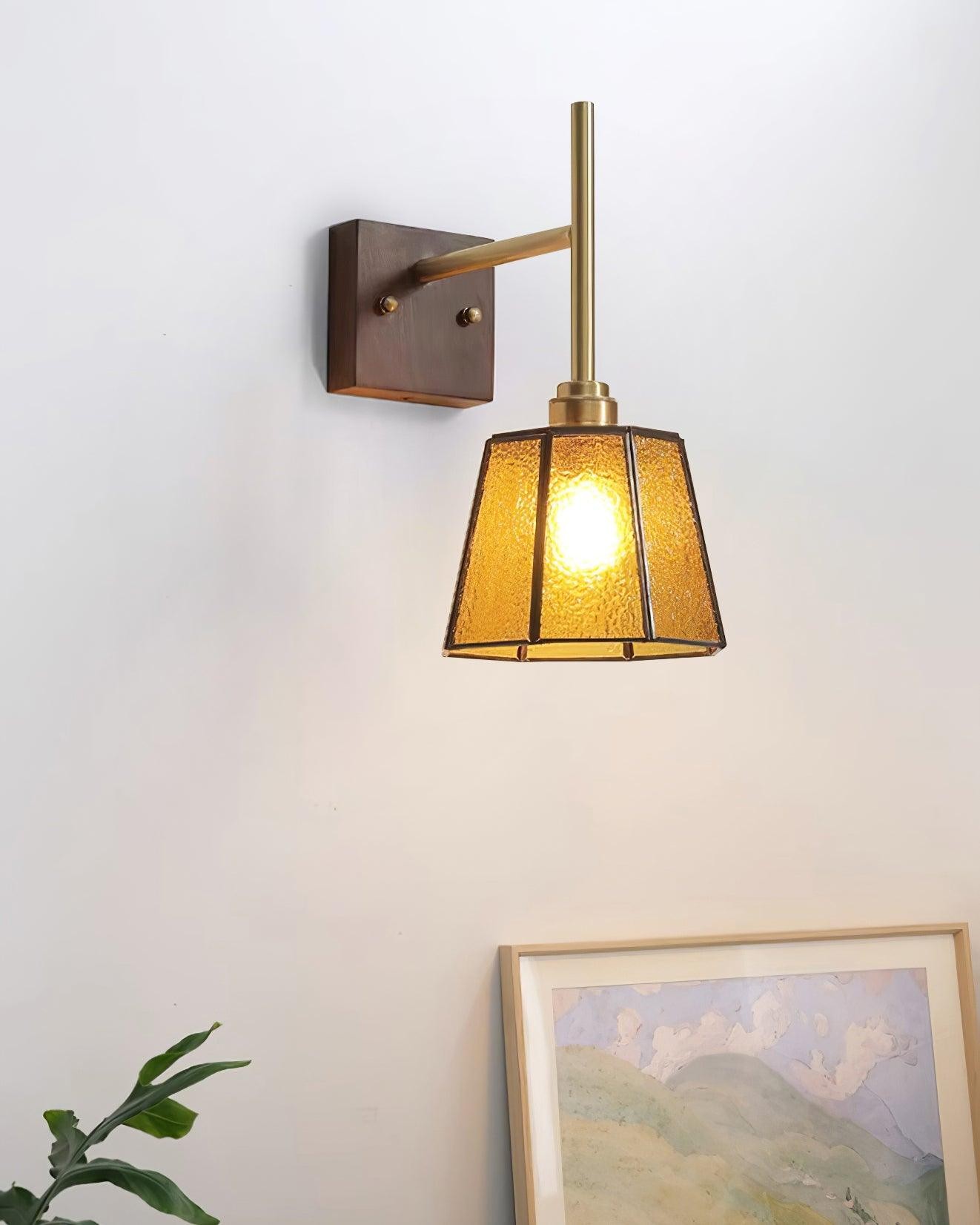 Vintage messing walnoot wandlamp HL843
