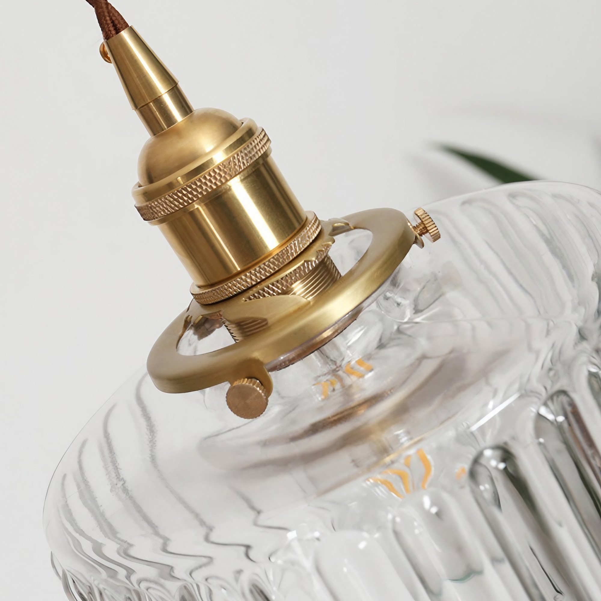 Retro Korte Cilinder Golvende Glazen Hanglamp HL315