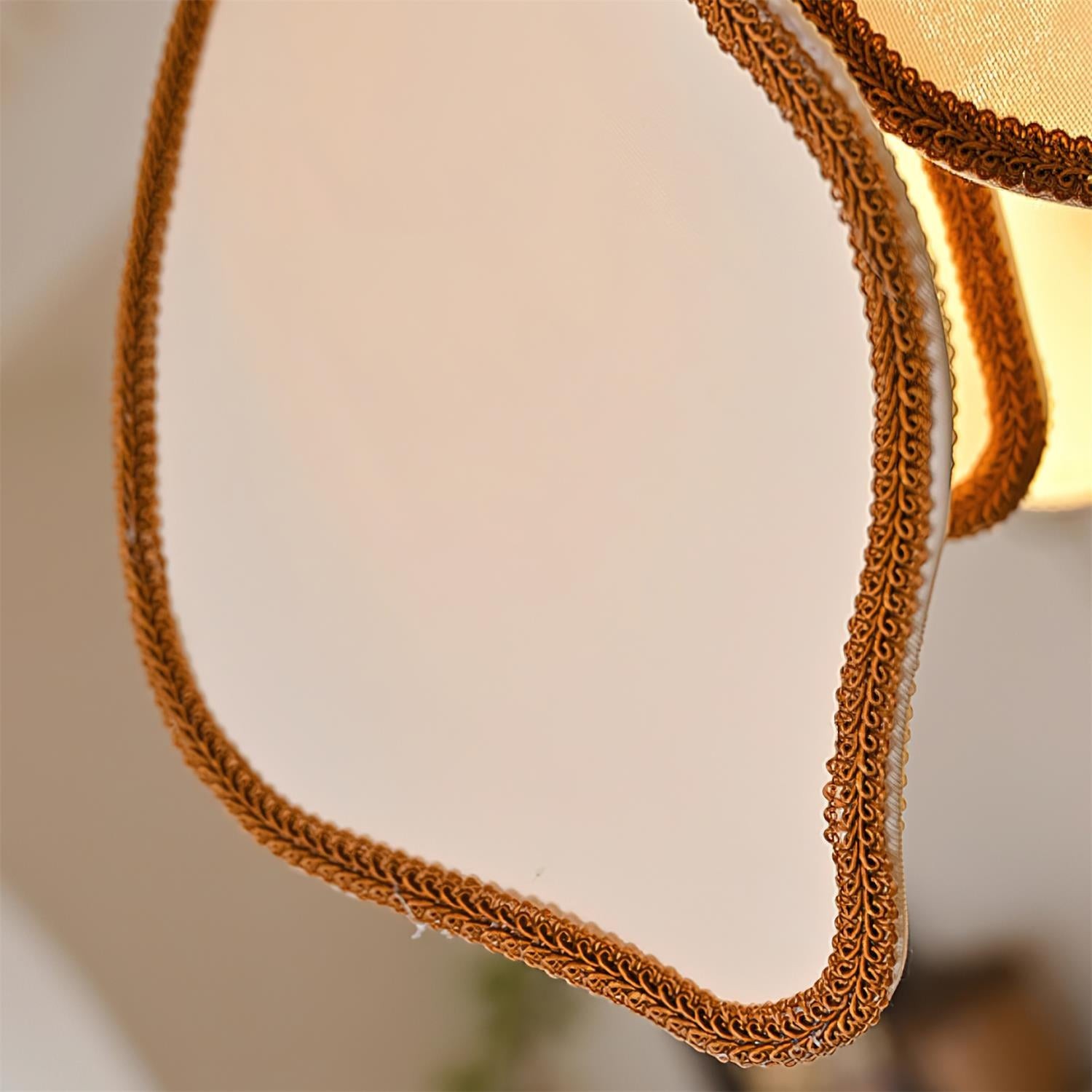 Vintage crèmekleurige bloemblaadjes hanglamp HL633