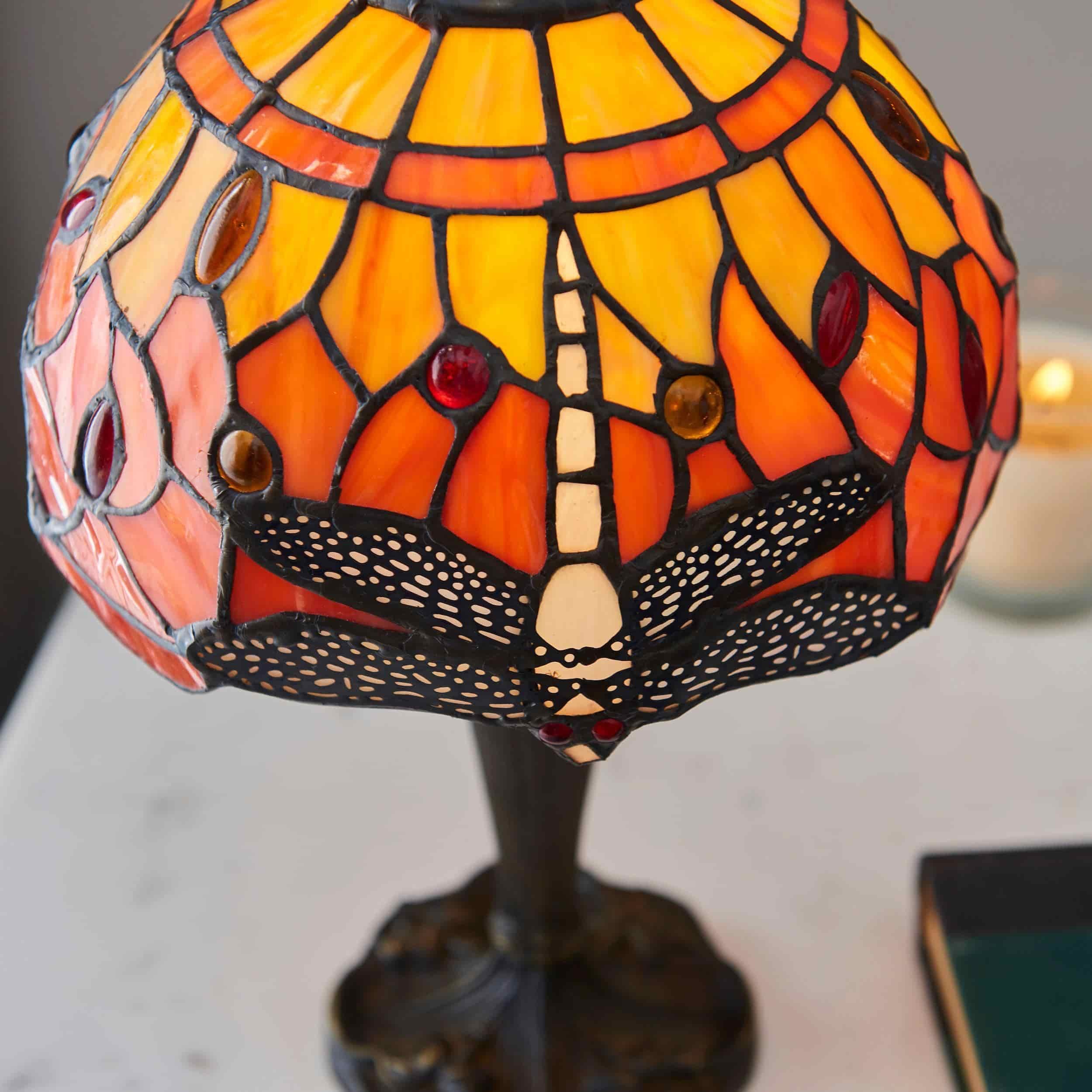 TF Libelle Handgesneden Tafellamp - Vintage Glas-in-lood voor Slaapkamer of Woonkamer HL2159