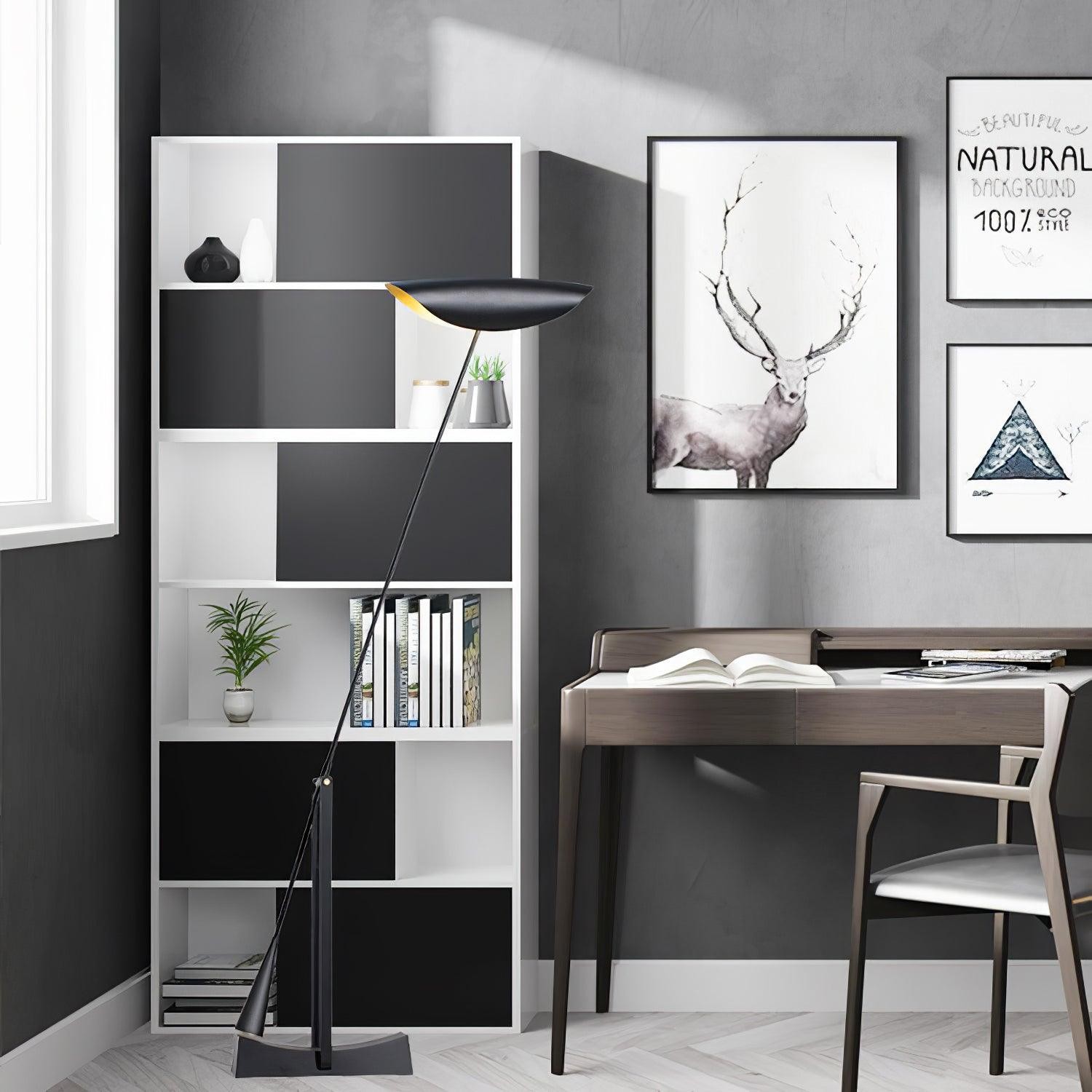 Nordic Creative Inclined Metalen Vloerlamp HL823