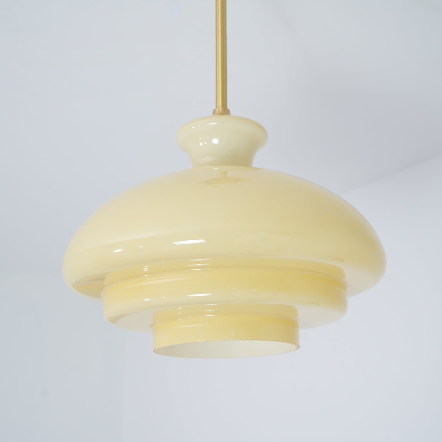 Ronde gele stijlvolle eenvoudige glazen hanglamp HL638