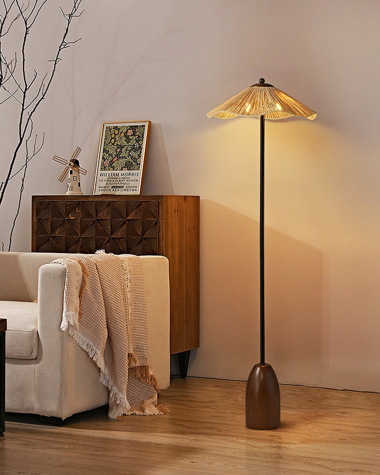 Retro strohoed vloerlamp HL1184