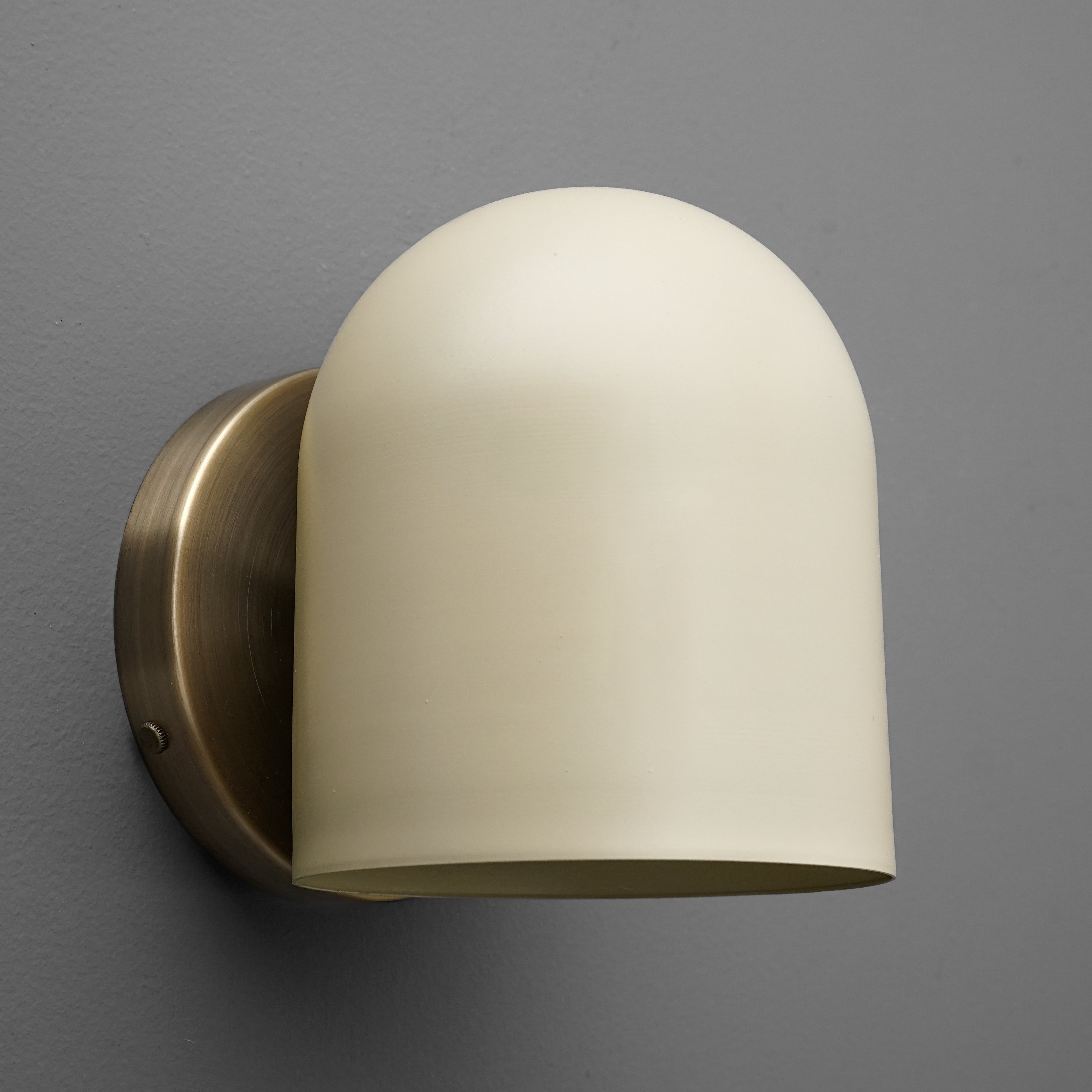 Metio Dome Classic Wandlamp - Stijlvolle Verlichtingsarmatuur voor Slaapkamer of Gang HL1769