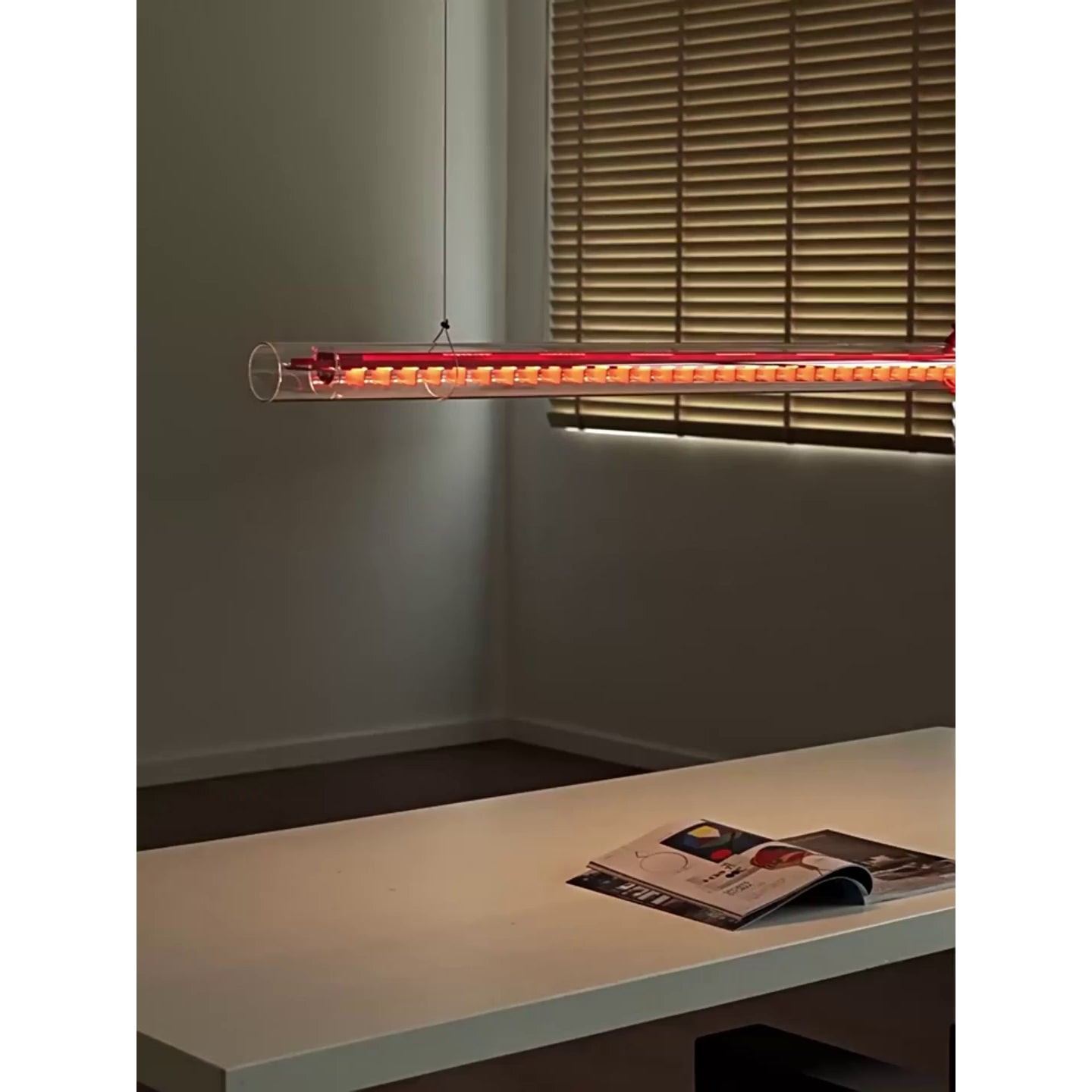 Buisvormige lineaire LED-hanglamp HL3249