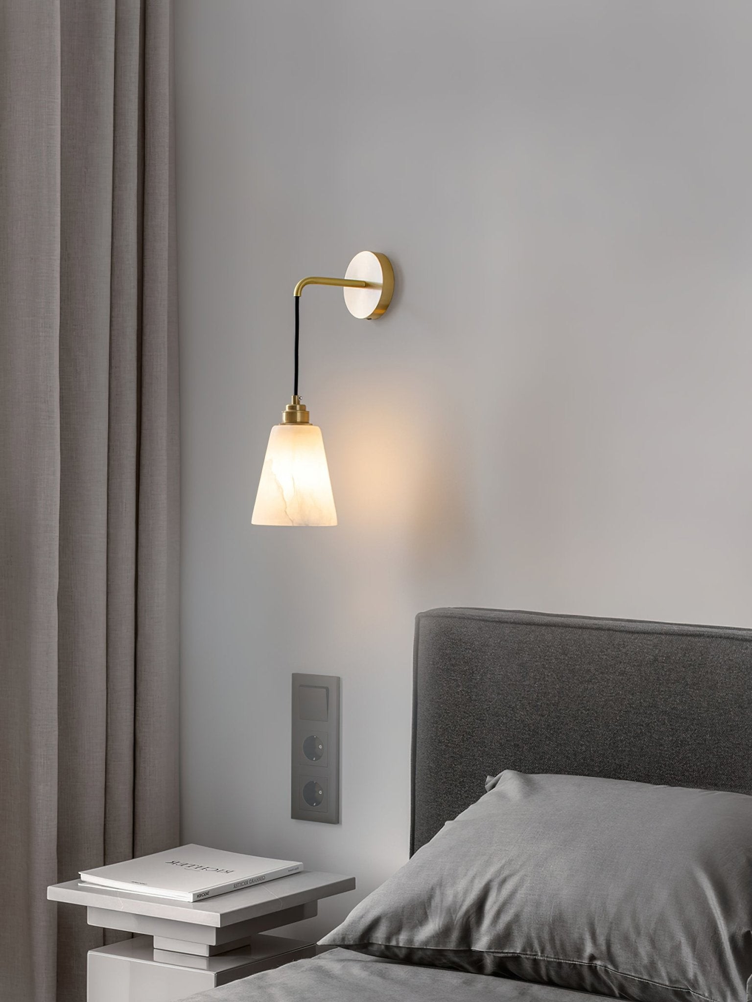 Druppelvormige alabaster wandlamp HL2956