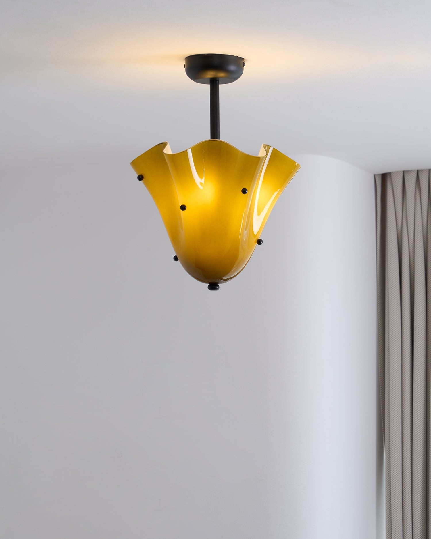 Bellina Decoratieve Glazen Plafondlamp - Moderne Sculpturale Plafondlamp HL1645