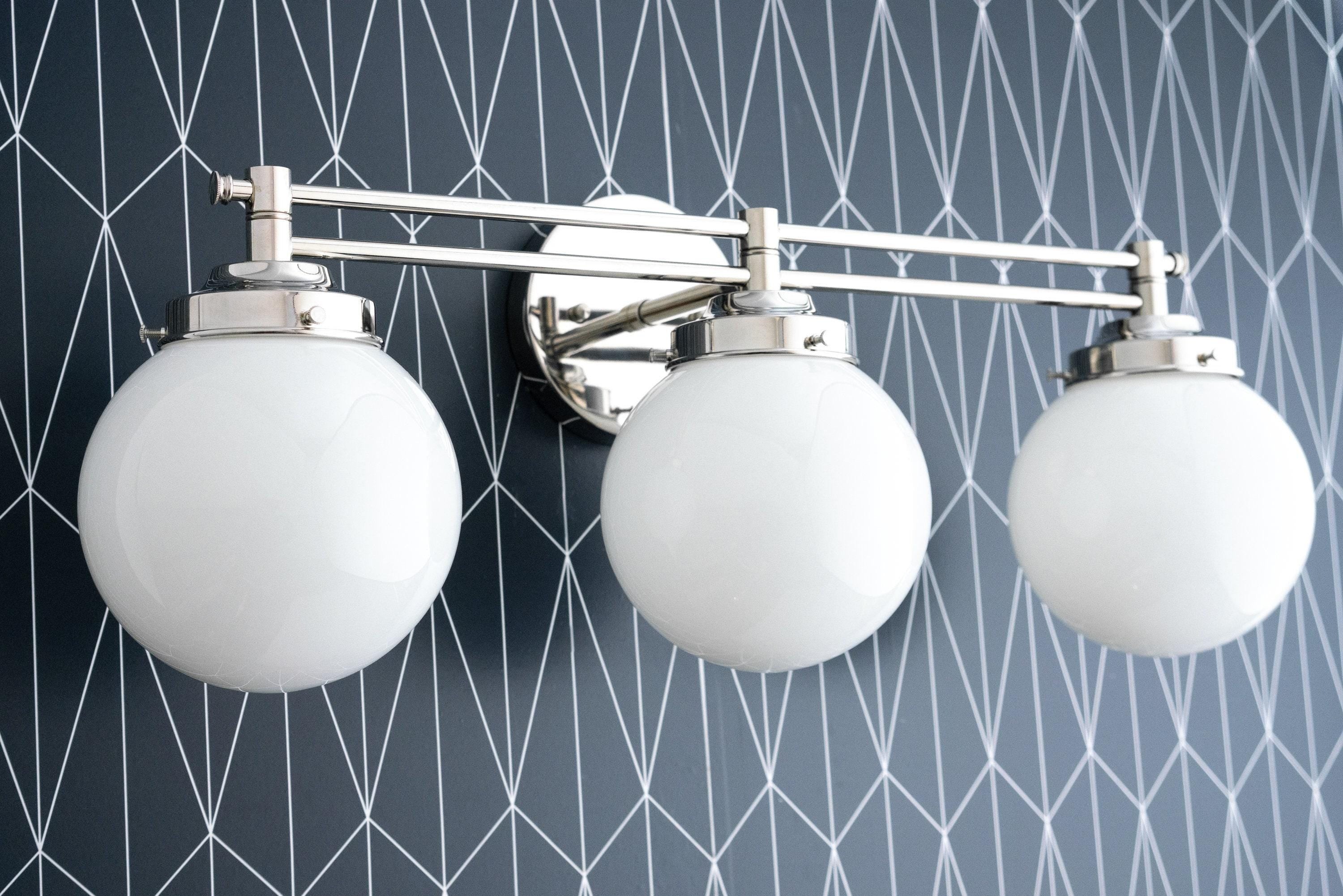 Glorica Glass moderne badkamerlamp - 3-lichts bolvormige badkamerarmatuur van opaalglas HL1714