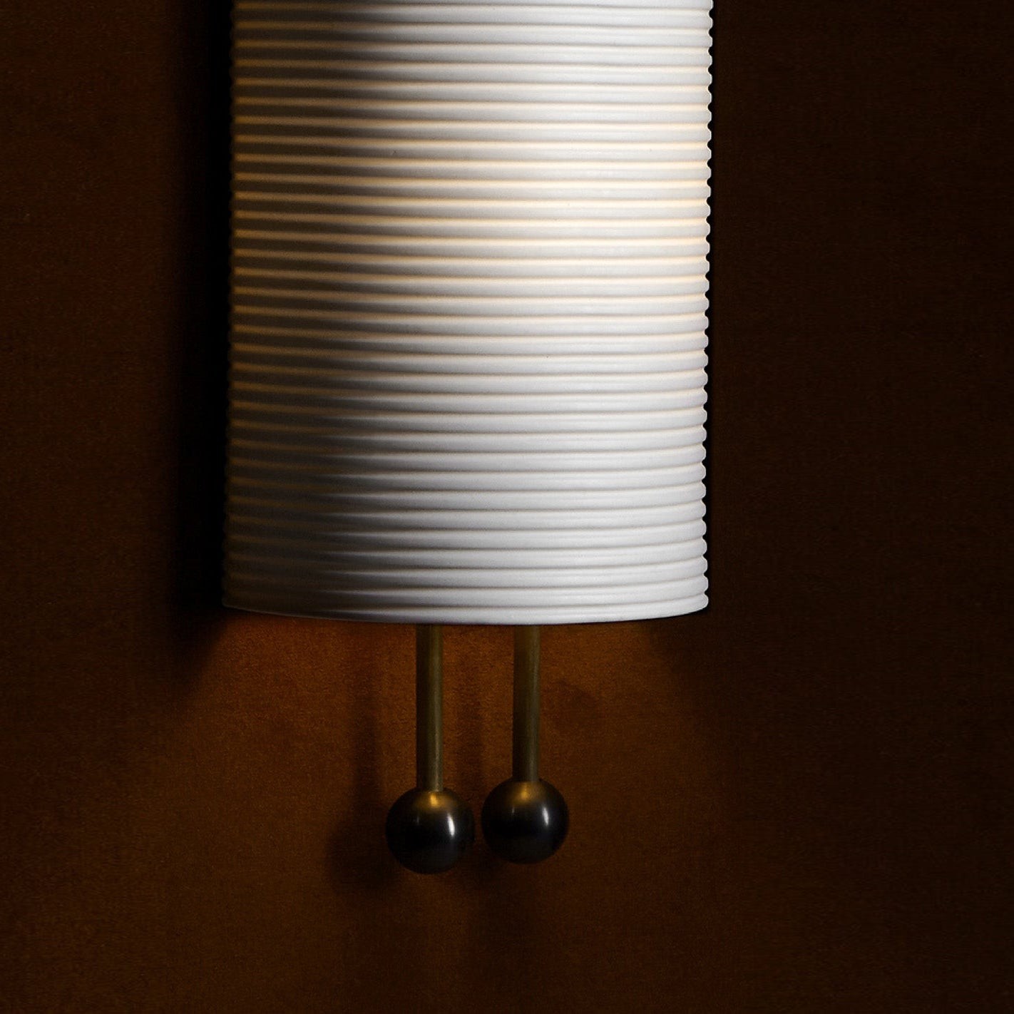 Wandlamp met glazen lantaarn HL3031